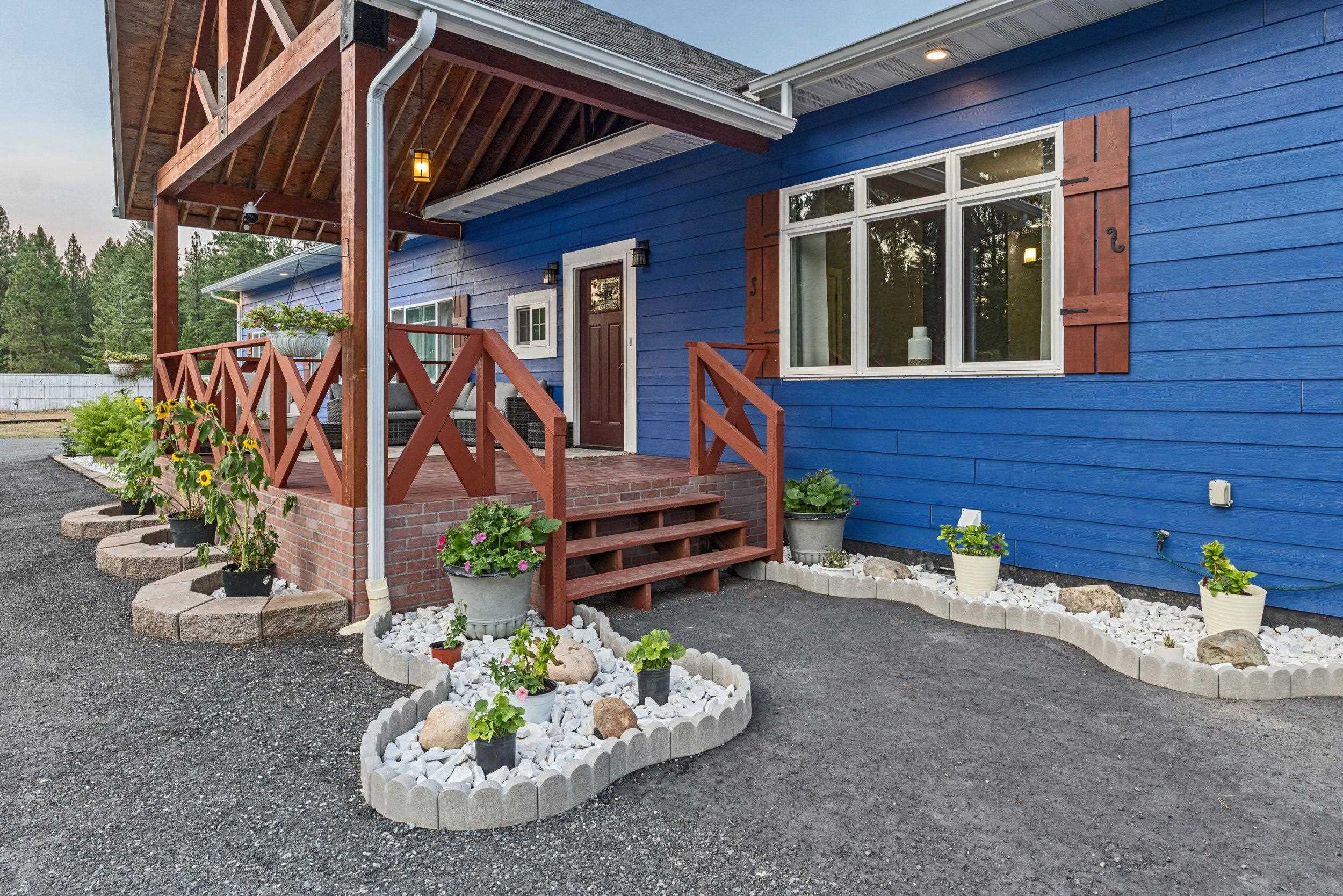1196 Sunrise Way - Photo 5