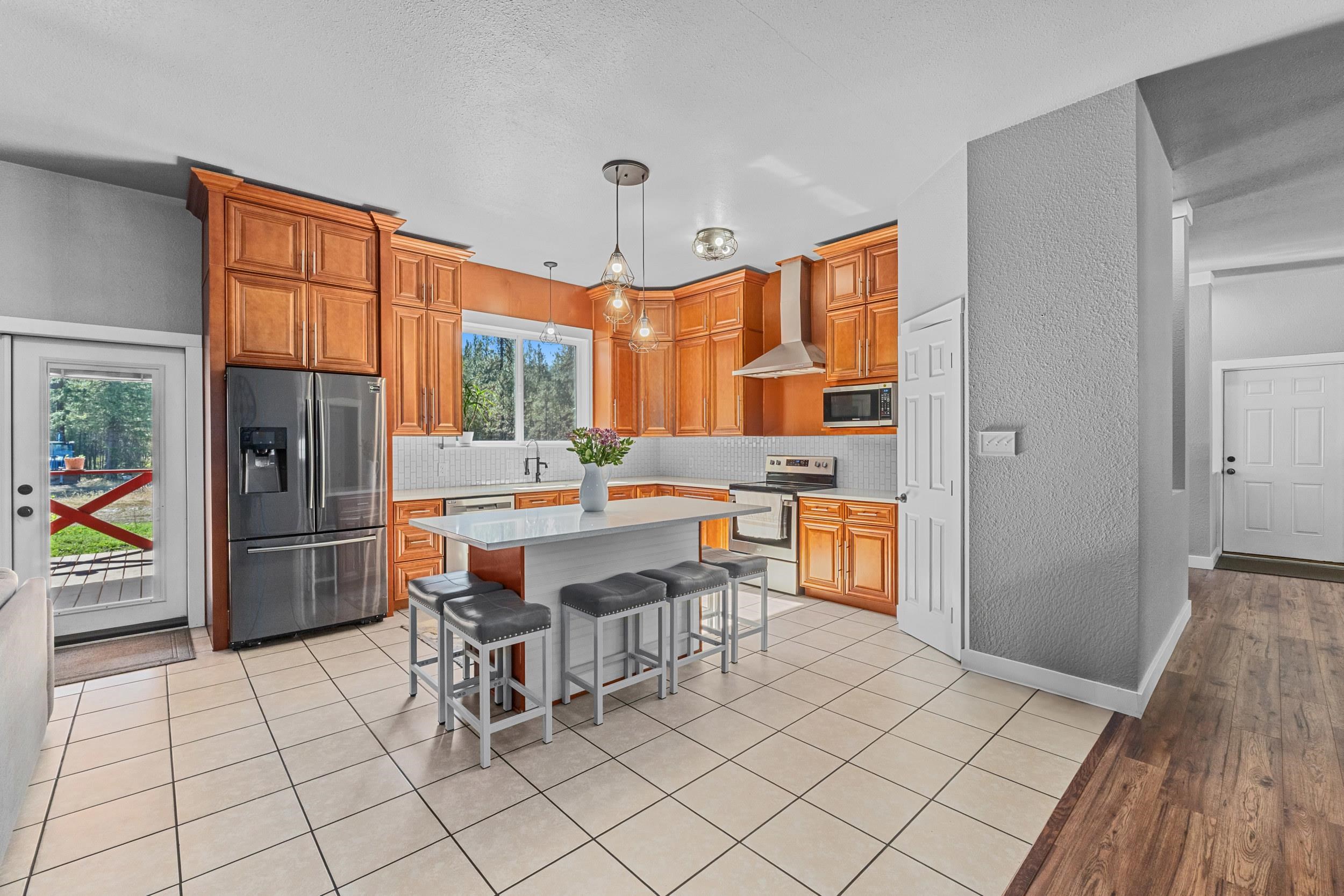 1196 Sunrise Way - Photo 16