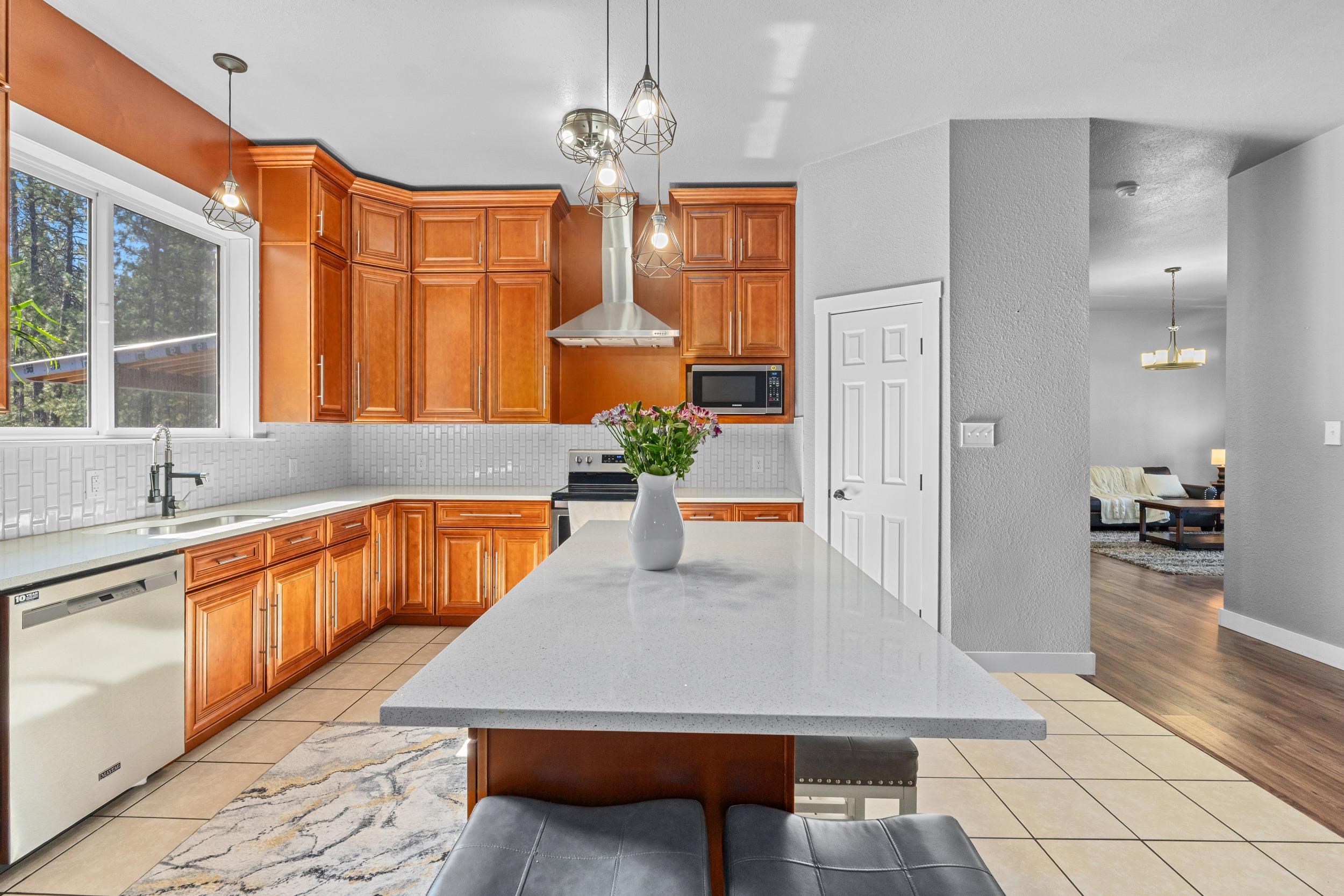1196 Sunrise Way - Photo 20