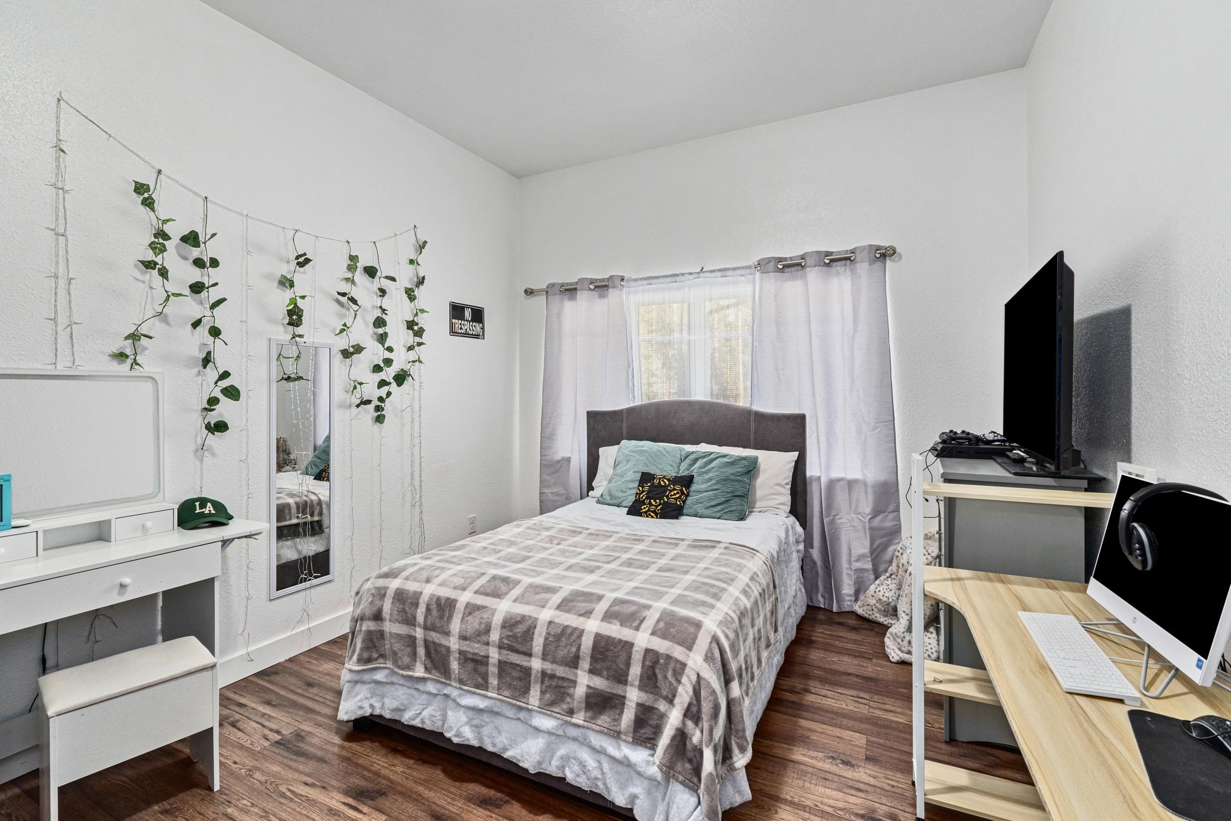 1196 Sunrise Way - Photo 24