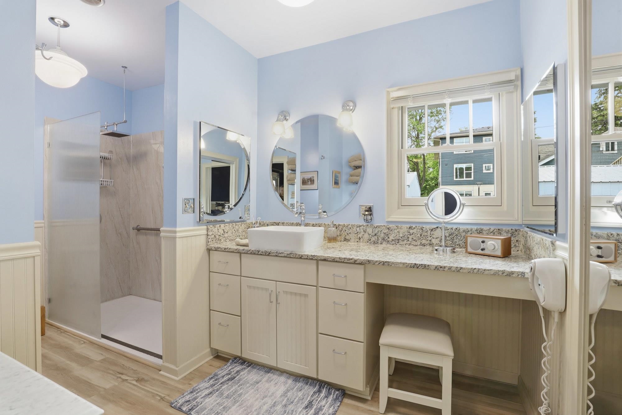 303 E 16th Ave - Photo 15