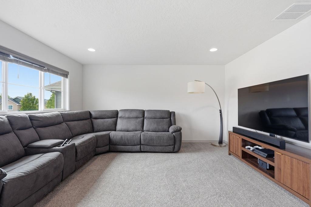 24609 E Blue Ridge Ave - Photo 33