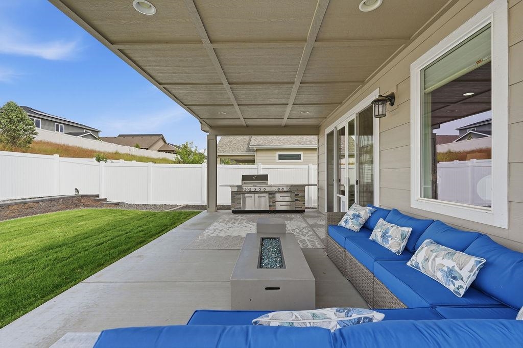 24609 E Blue Ridge Ave - Photo 39