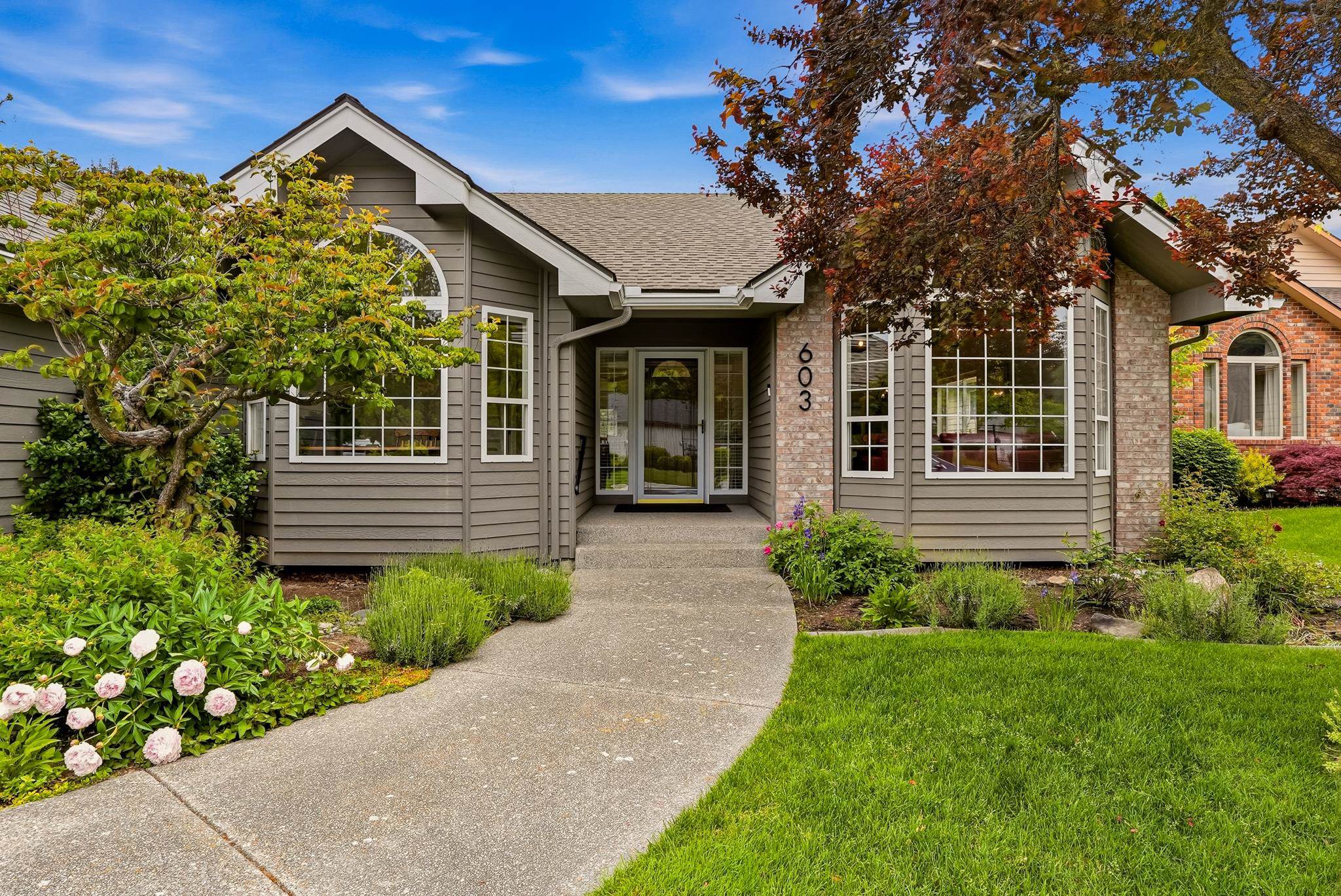 603 E Martingdale Ct - Photo 3