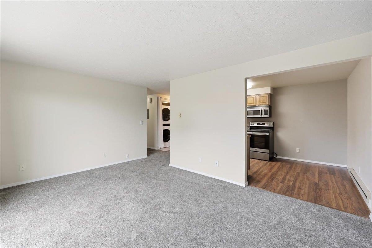 1418 W 6TH Ave - Photo 7
