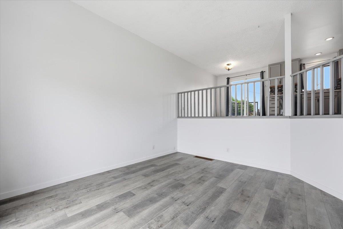 3314 E Courtland Ave - Photo 8