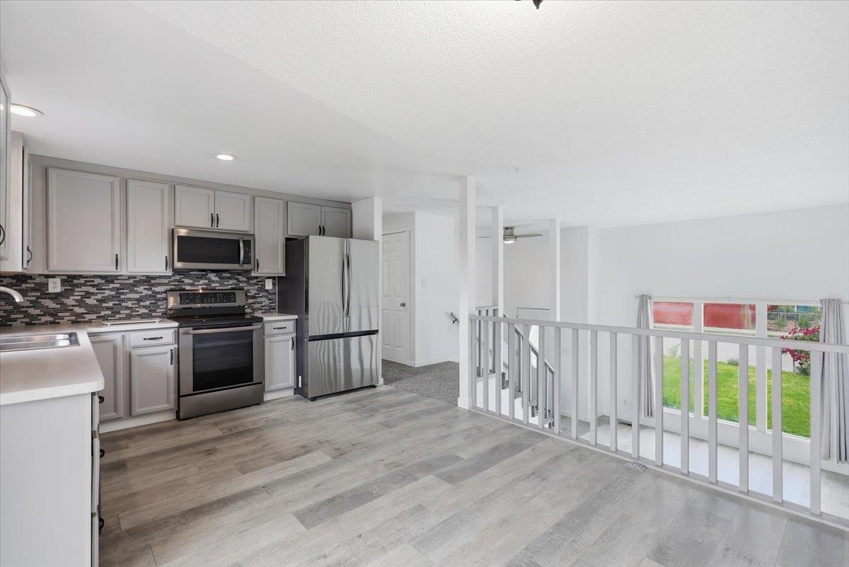 3314 E Courtland Ave - Photo 13