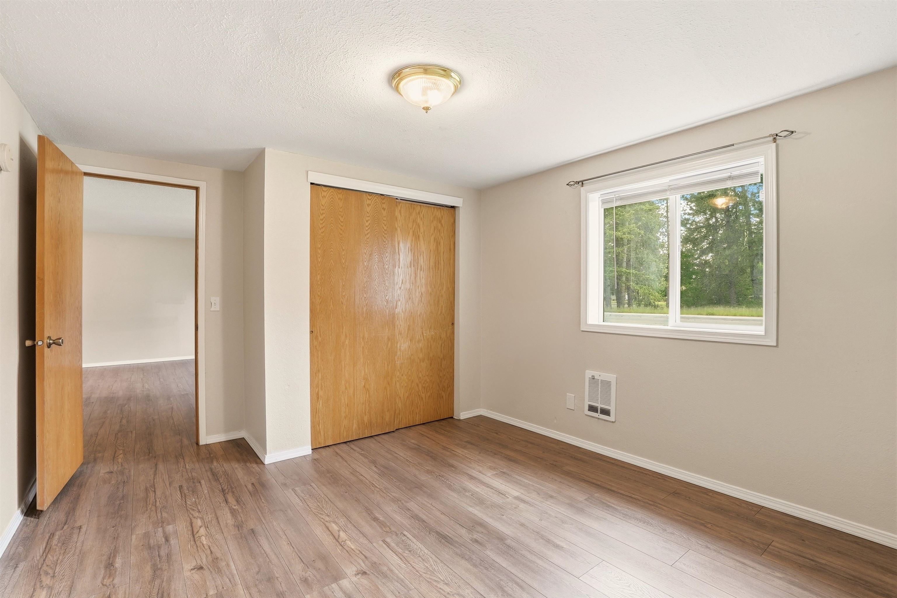 104 N Colville Rd - Photo 16