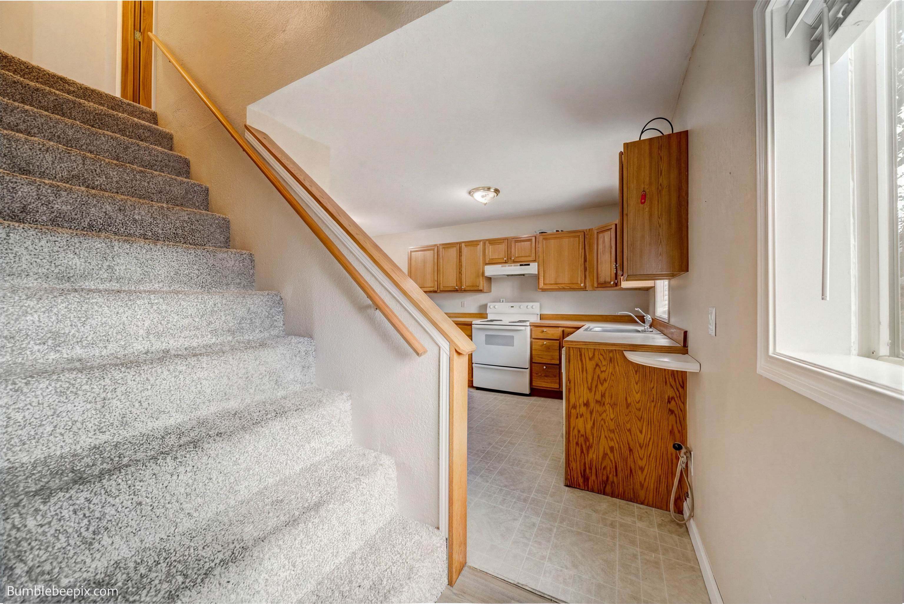 104 N Colville Rd - Photo 23