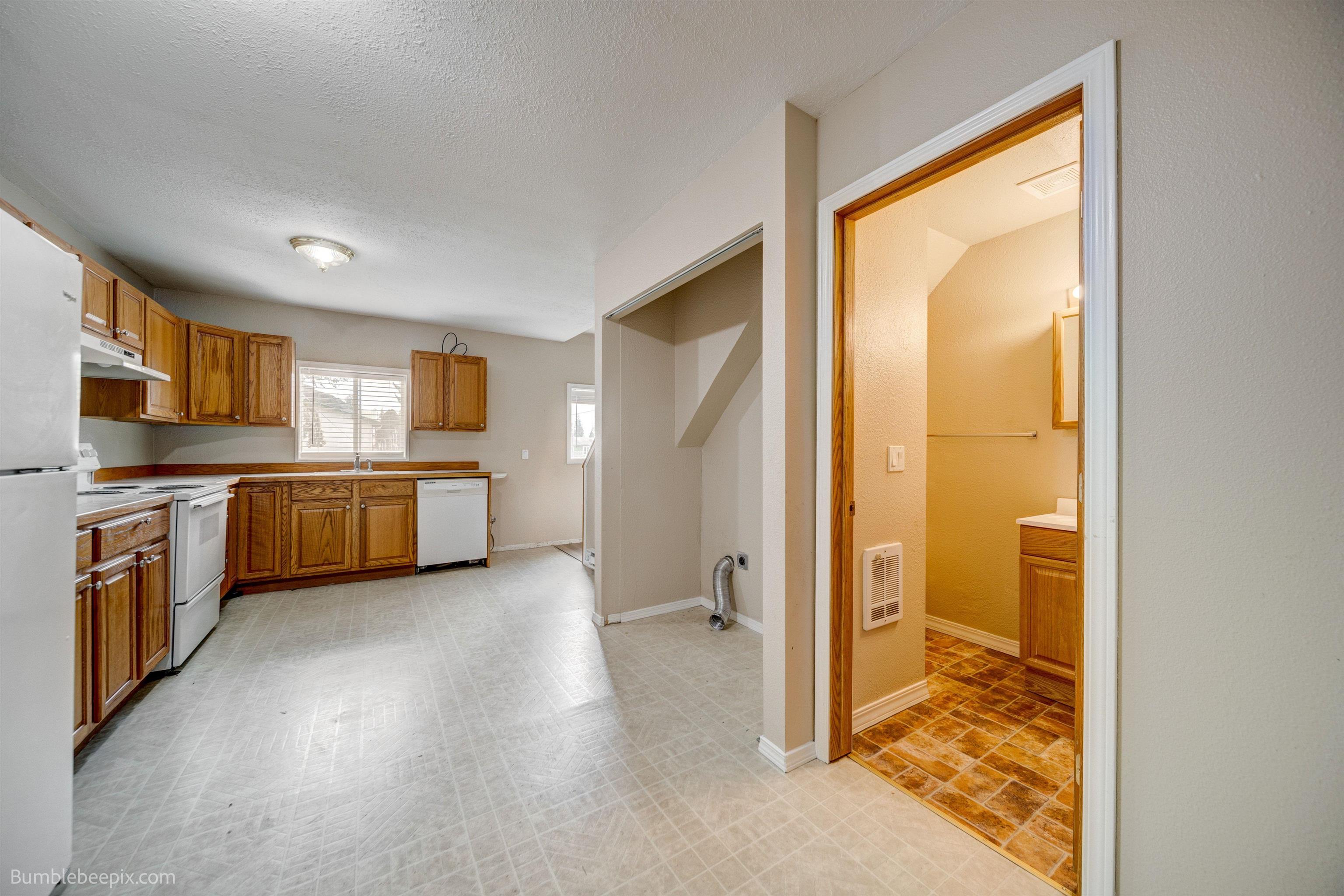 104 N Colville Rd - Photo 29