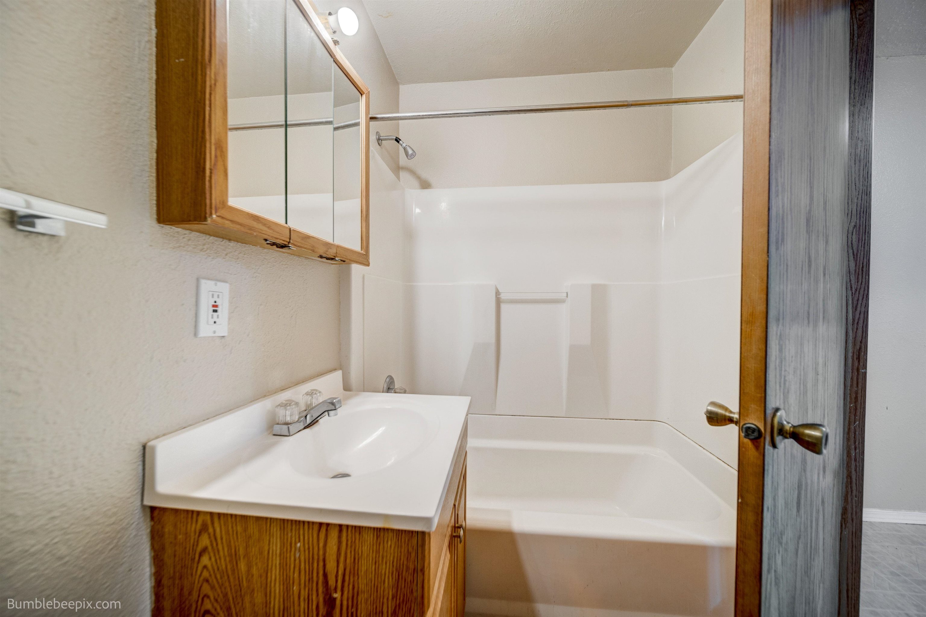 104 N Colville Rd - Photo 31