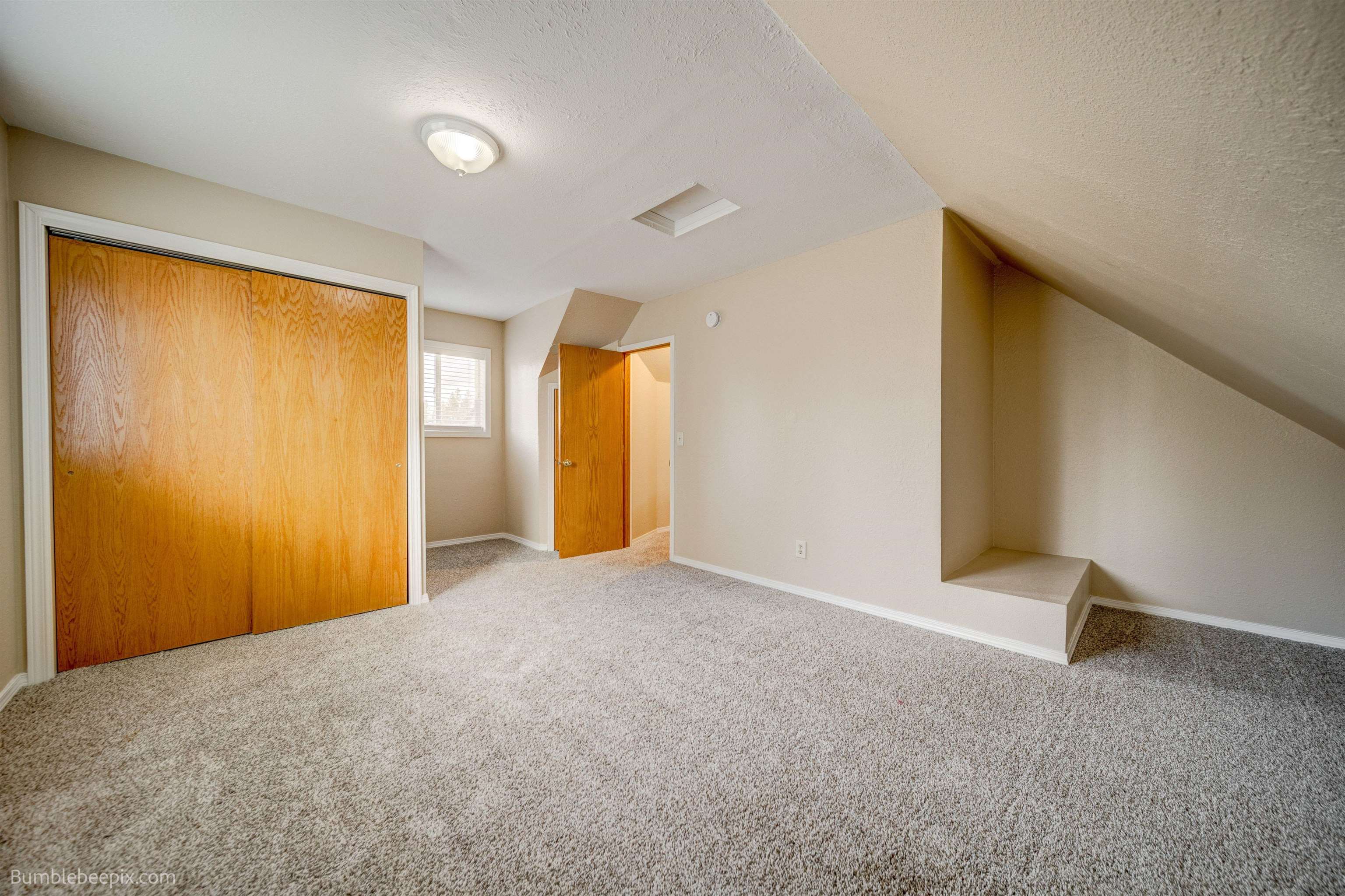 104 N Colville Rd - Photo 33