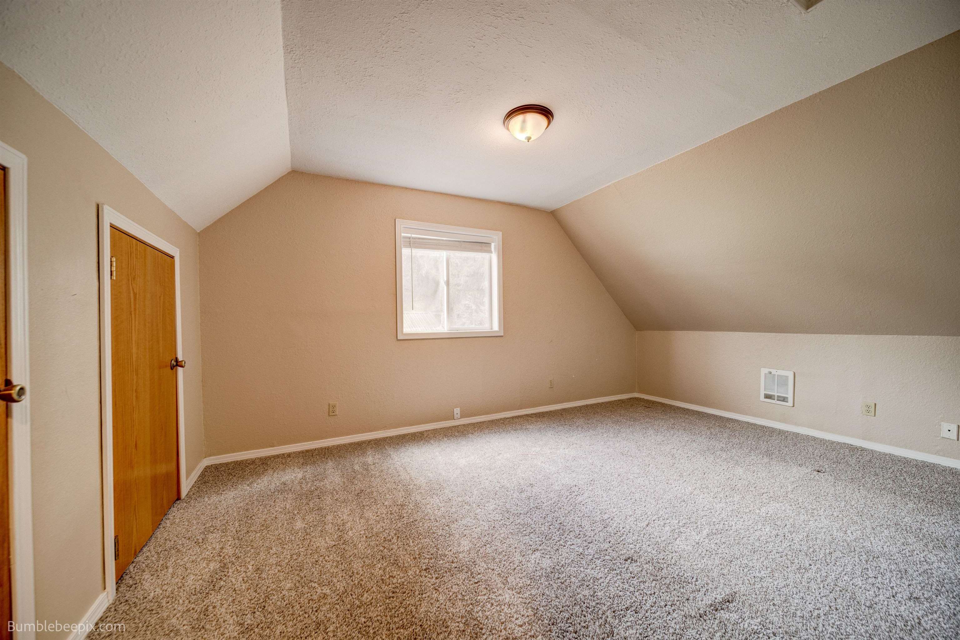 104 N Colville Rd - Photo 34