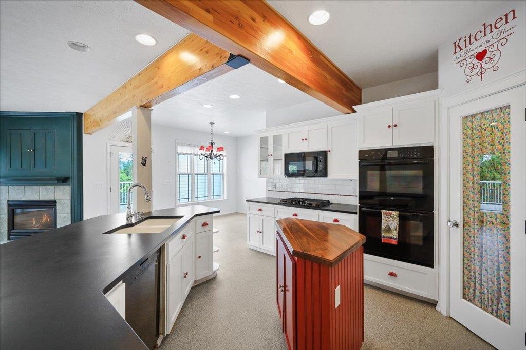 8704 N MALVERN Rd - Photo 11