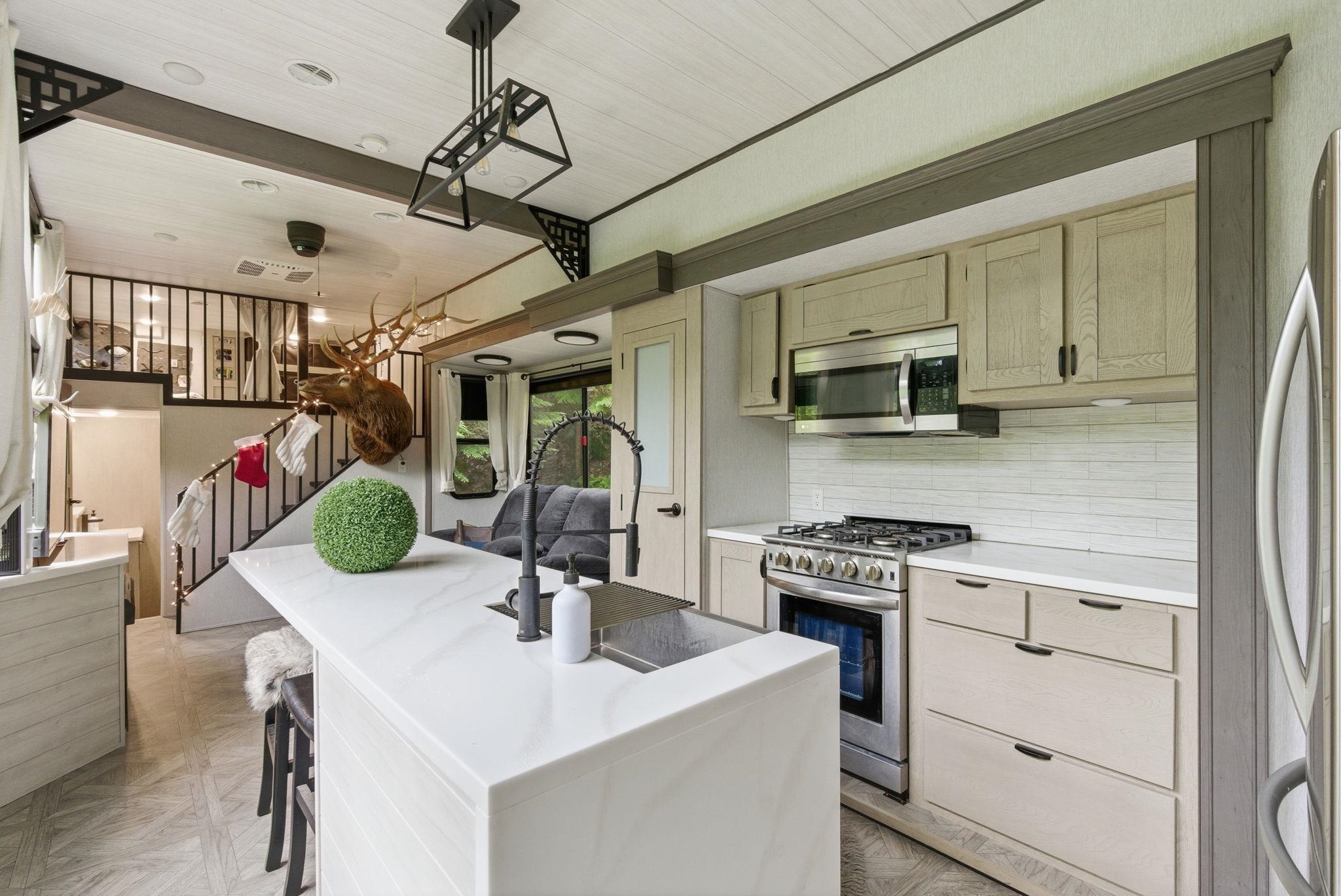 8657 Spring Valley Rd - Photo 8