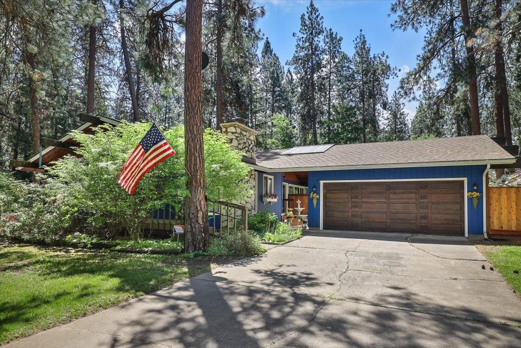10808 E 47th Ave - Photo 3