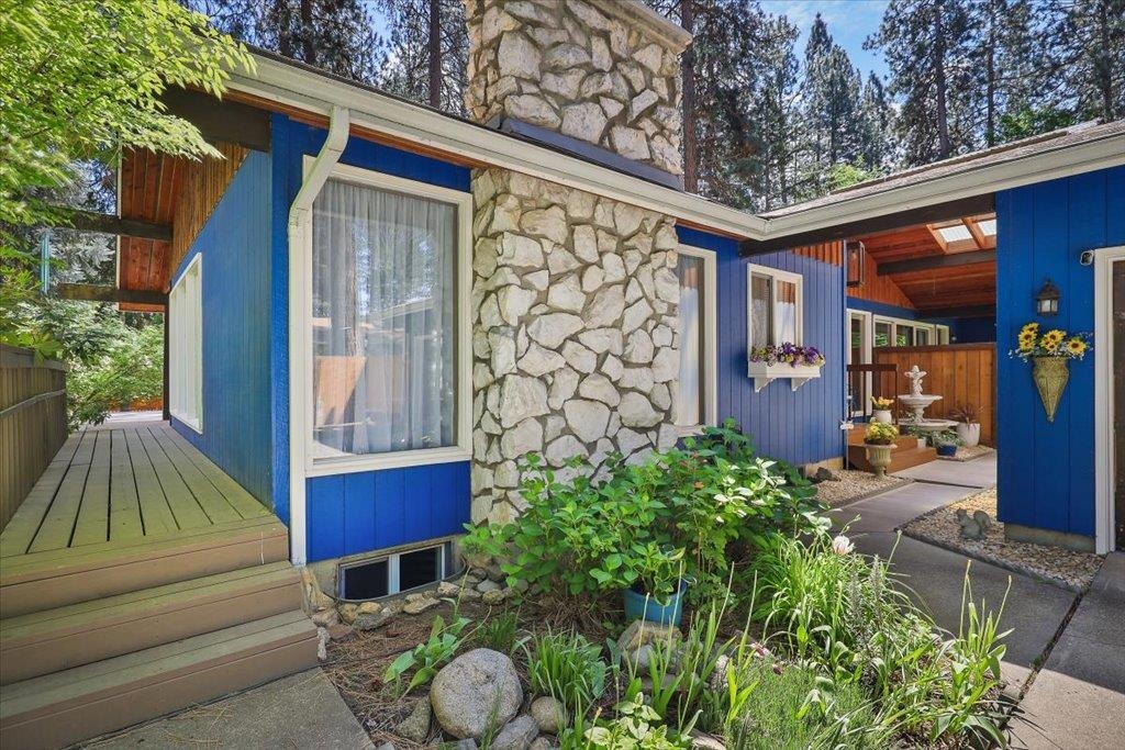 10808 E 47th Ave - Photo 4