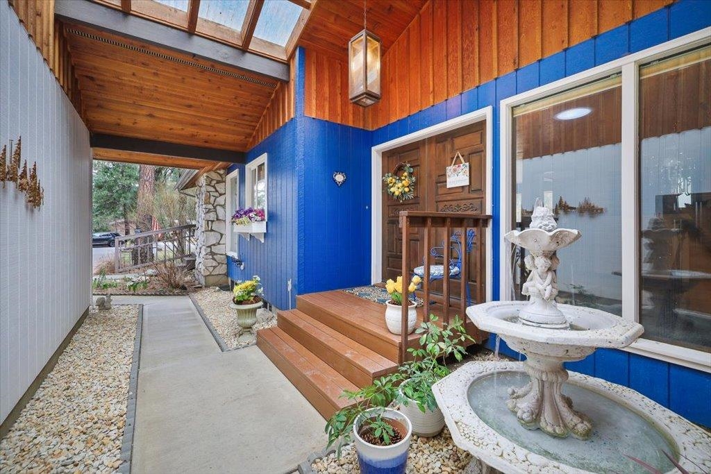 10808 E 47th Ave - Photo 5