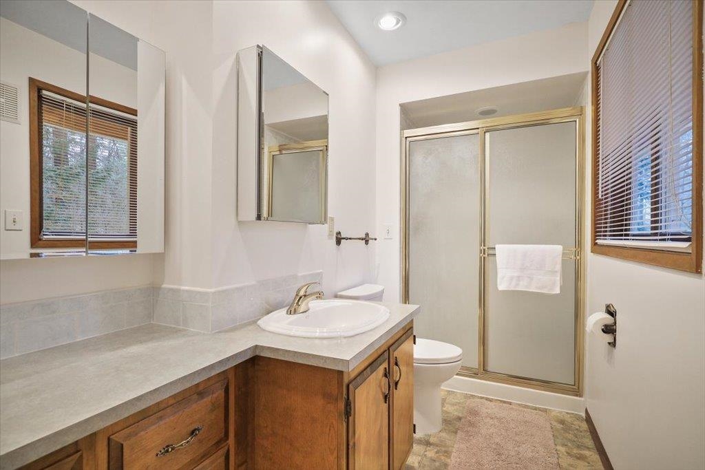 10808 E 47th Ave - Photo 20