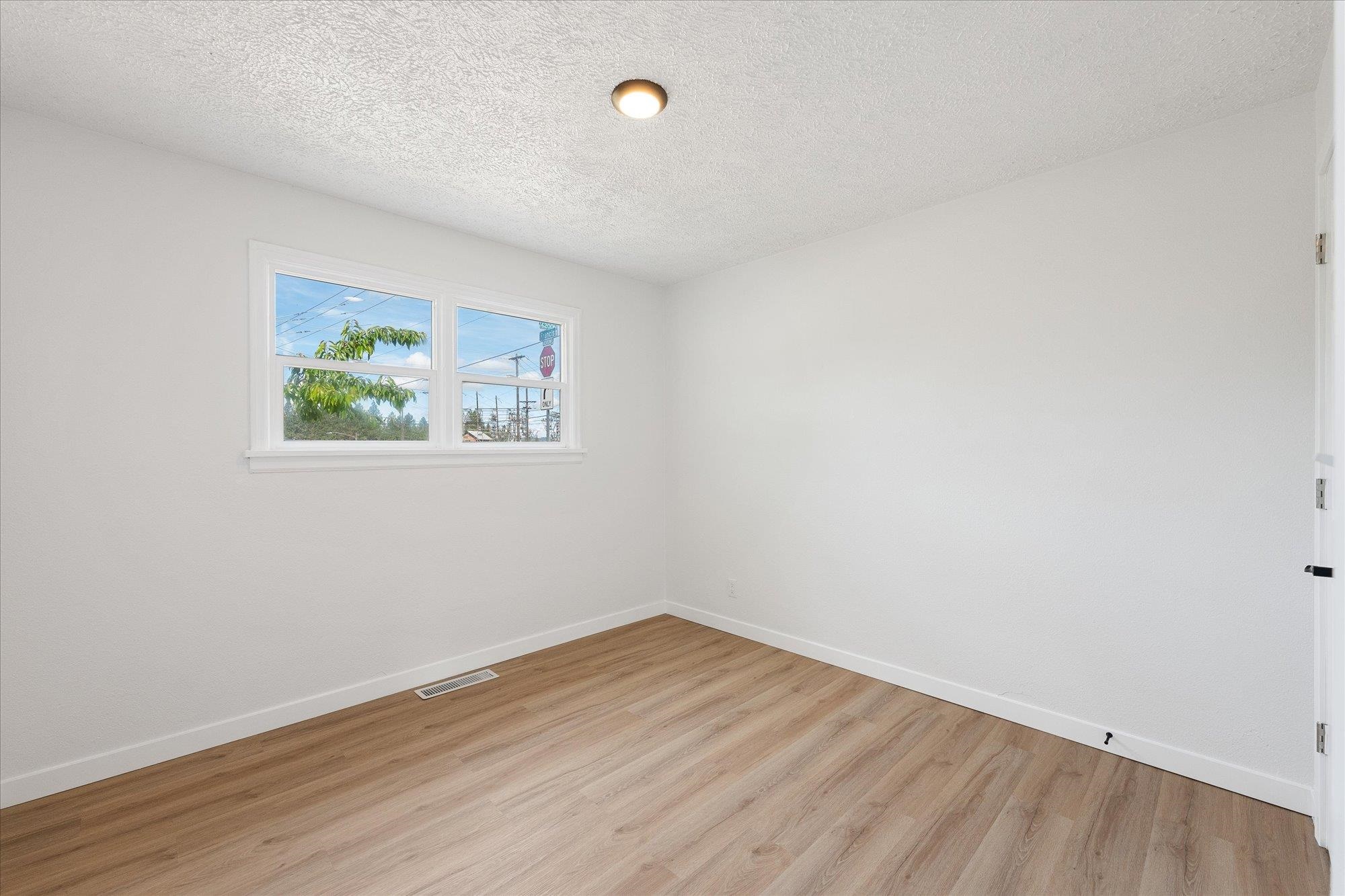 6212 N Assembly St - Photo 18
