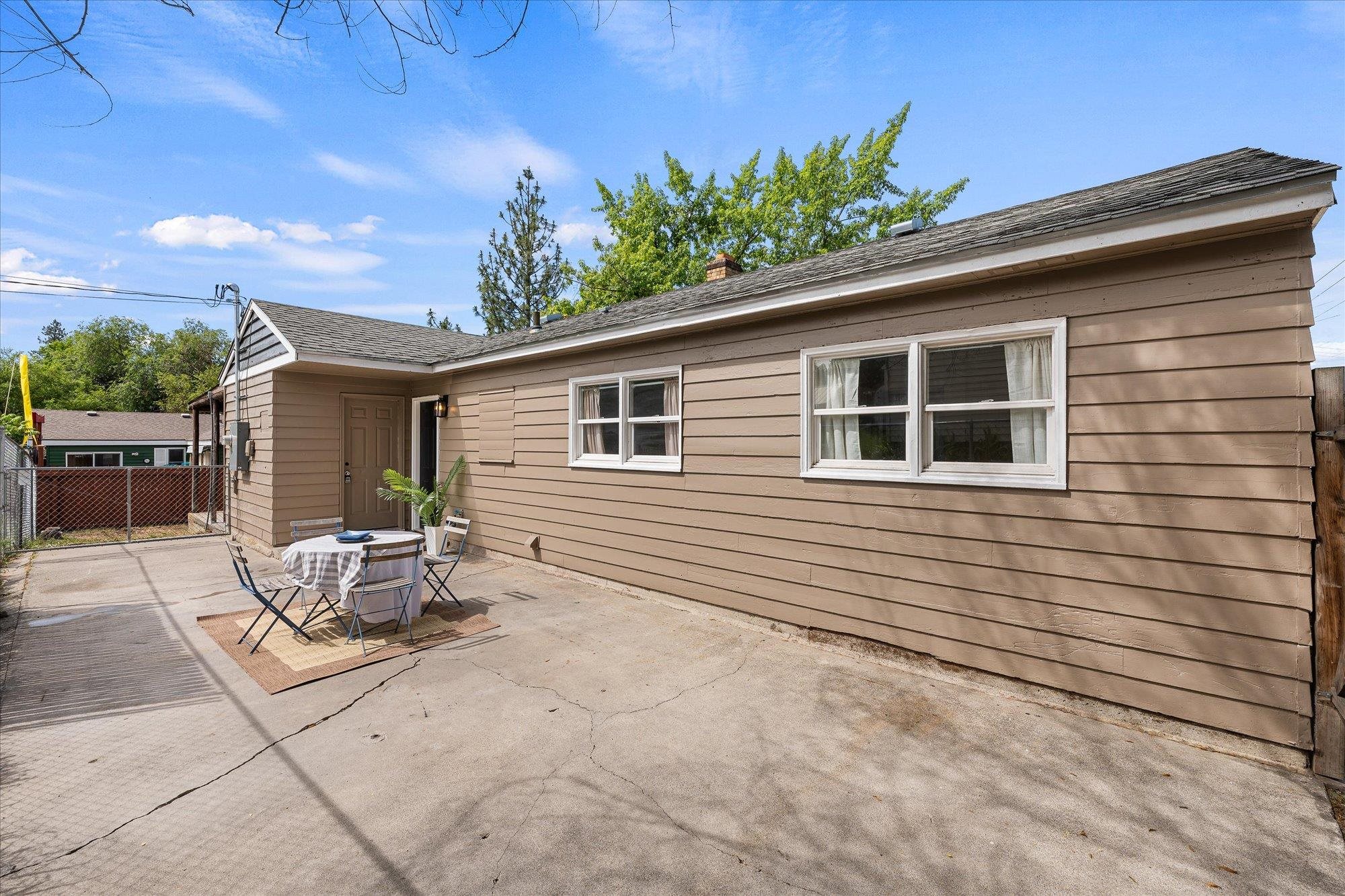 6212 N Assembly St - Photo 21