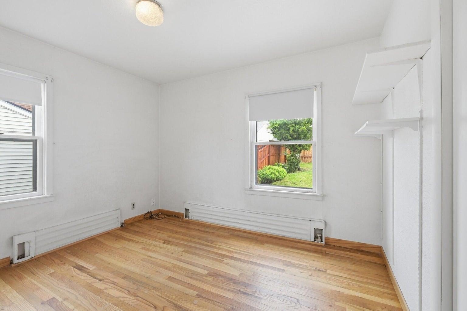891 S Hoffstetter St - Photo 11