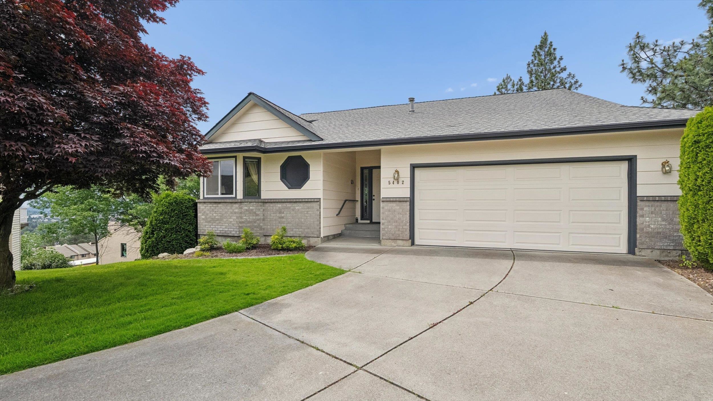 5402 N New York Ln - Photo 2