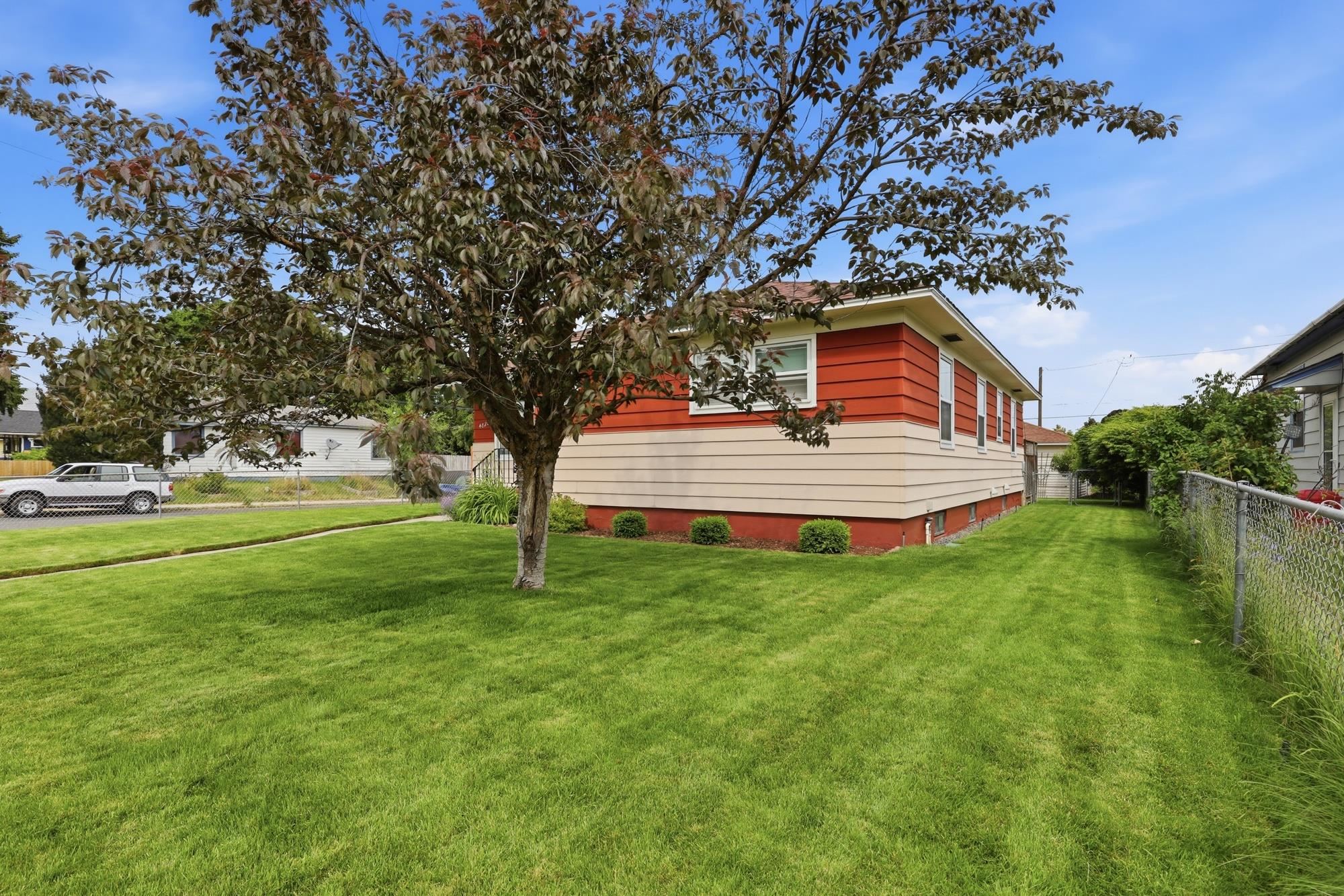 4828 N Washington St - Photo 3