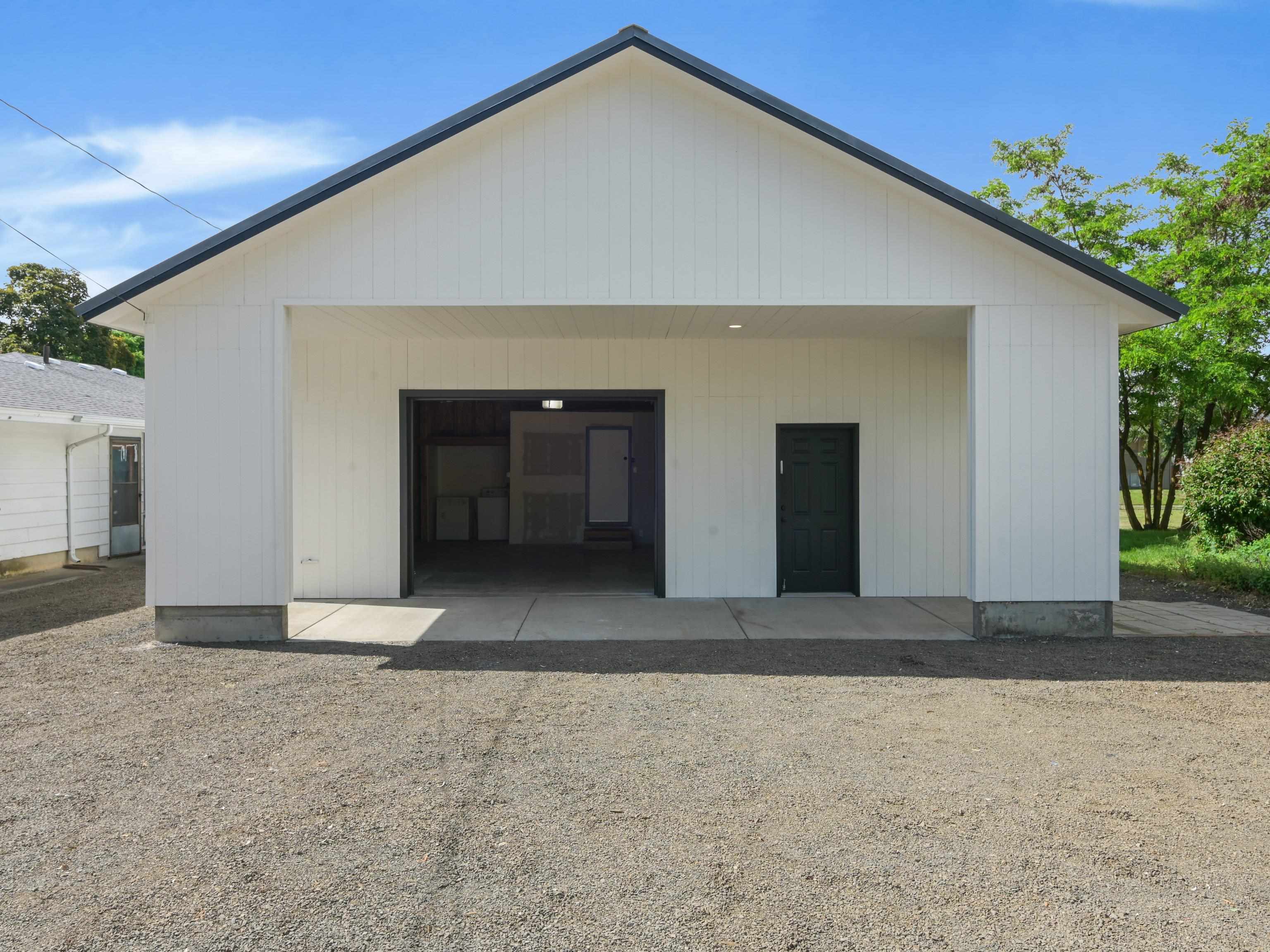 1647 E Gordon Ave - Photo 16