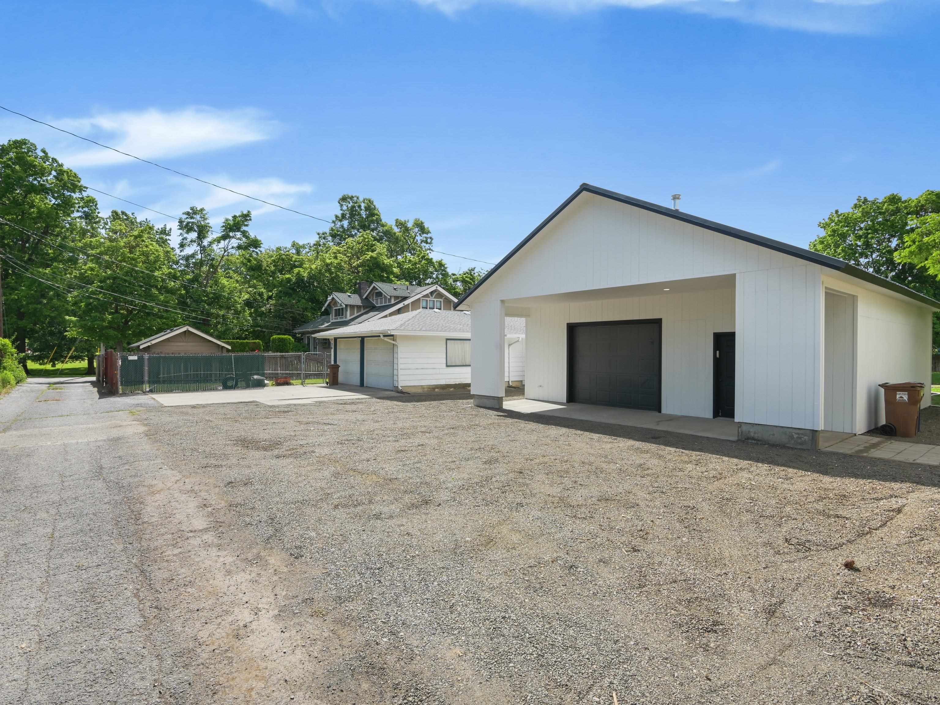 1647 E Gordon Ave - Photo 18