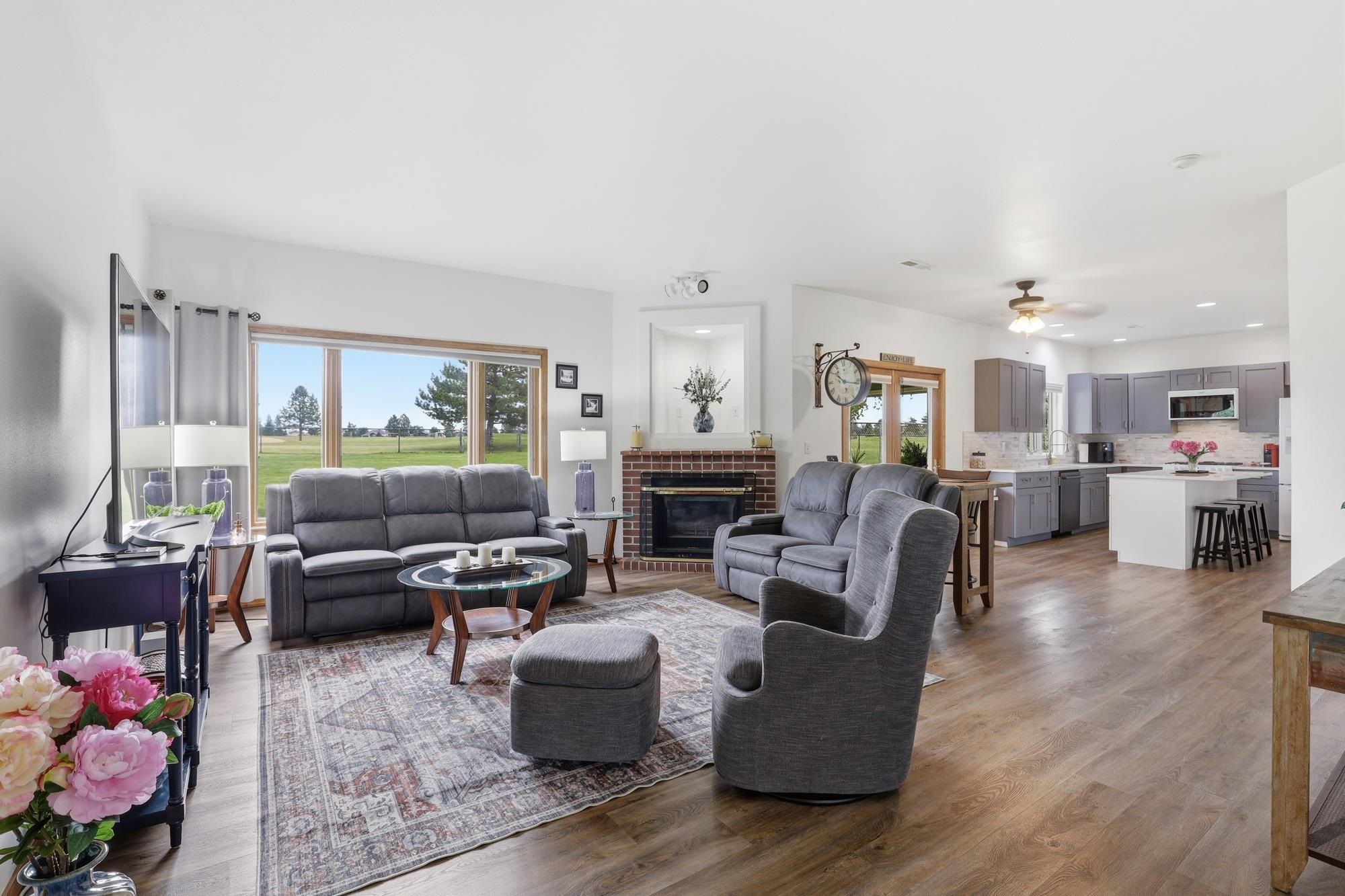 814 N High Desert Dr - Photo 4