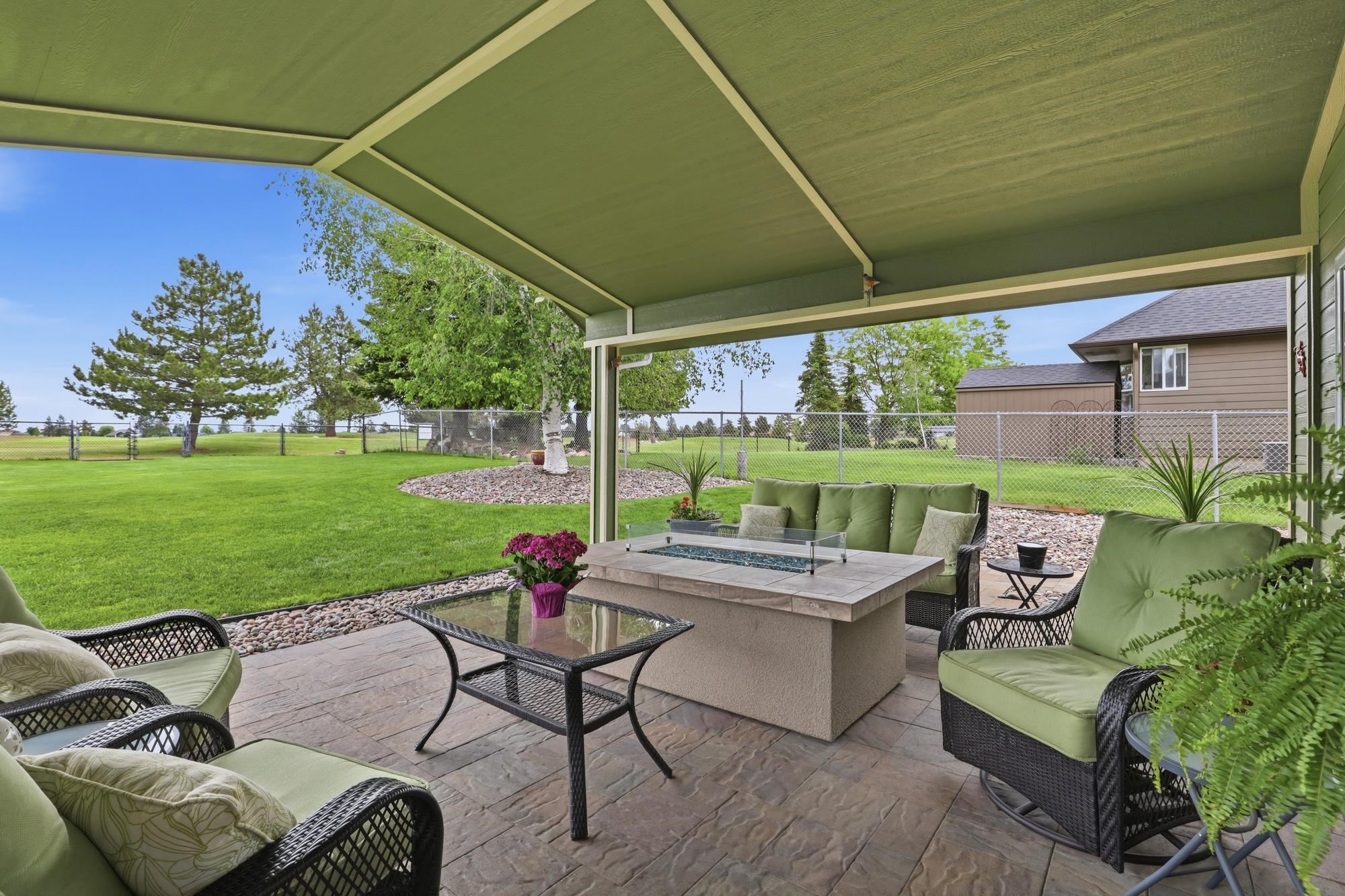 814 N High Desert Dr - Photo 30