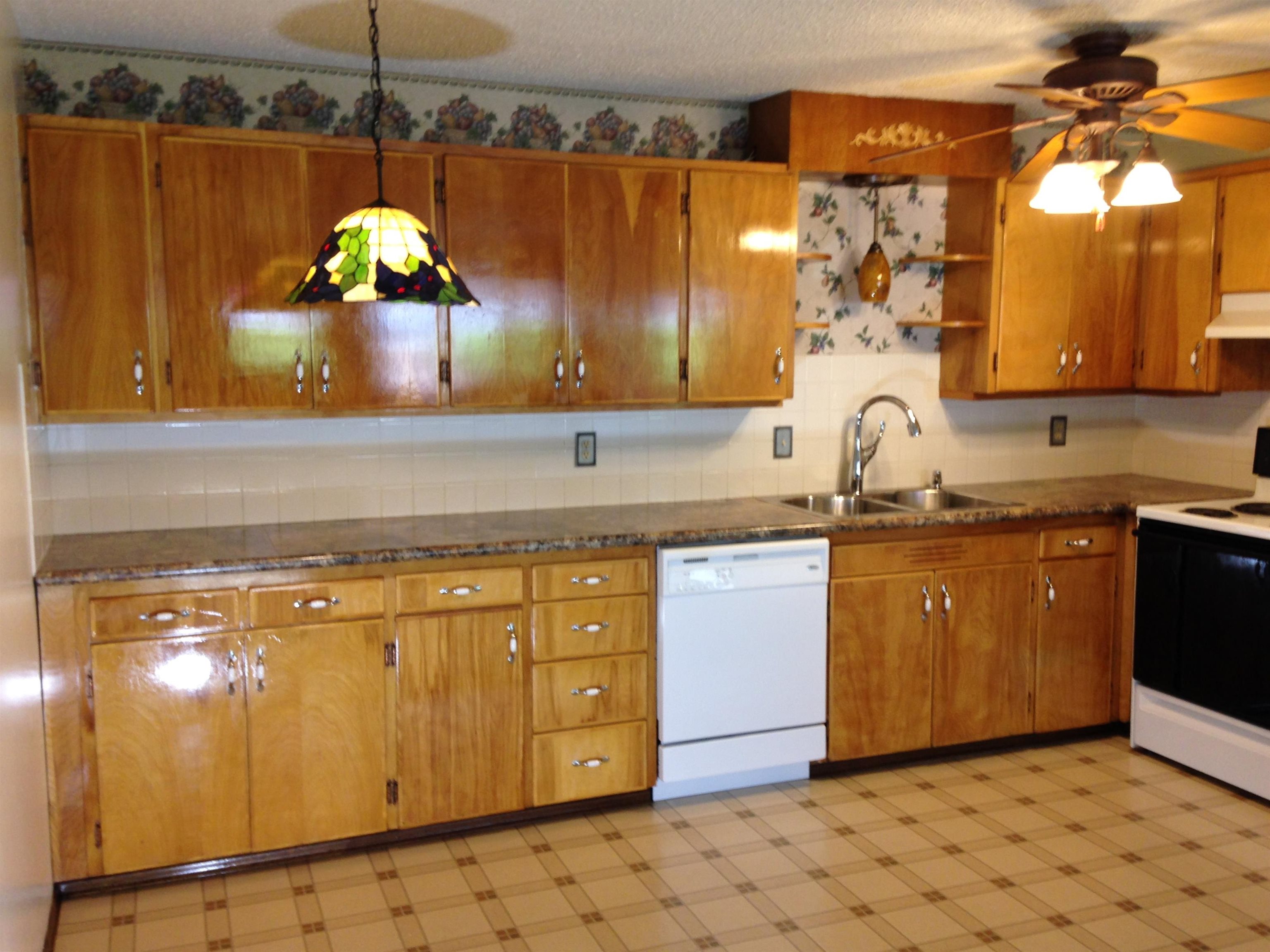 621 3rd St - Photo 19