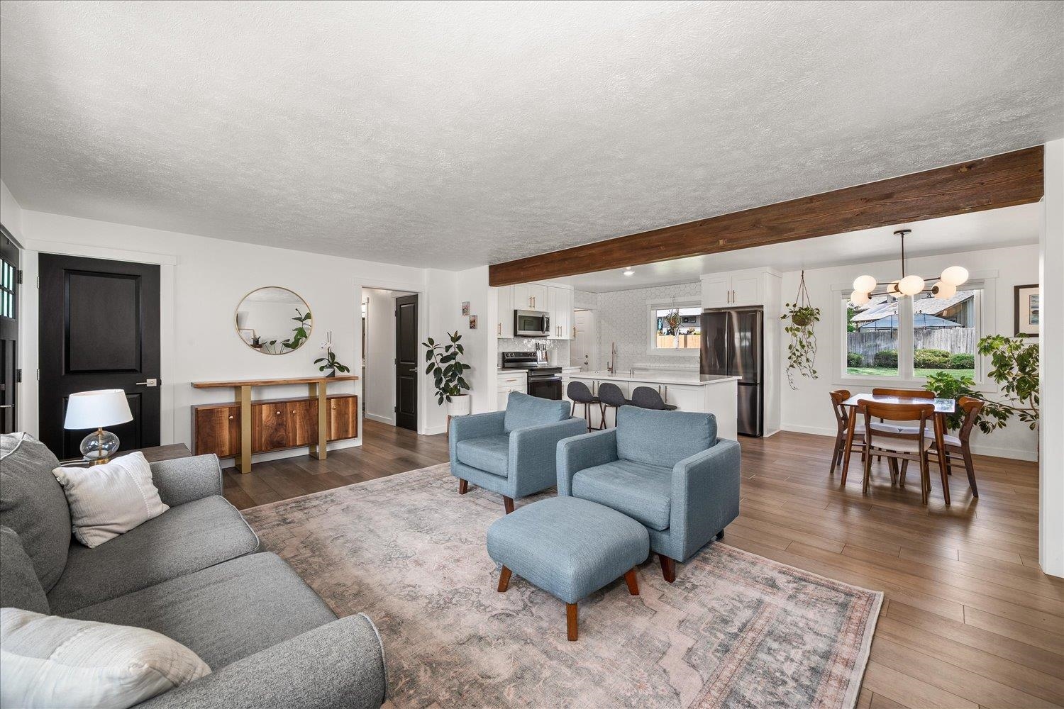 13619 E 27th Ave - Photo 5