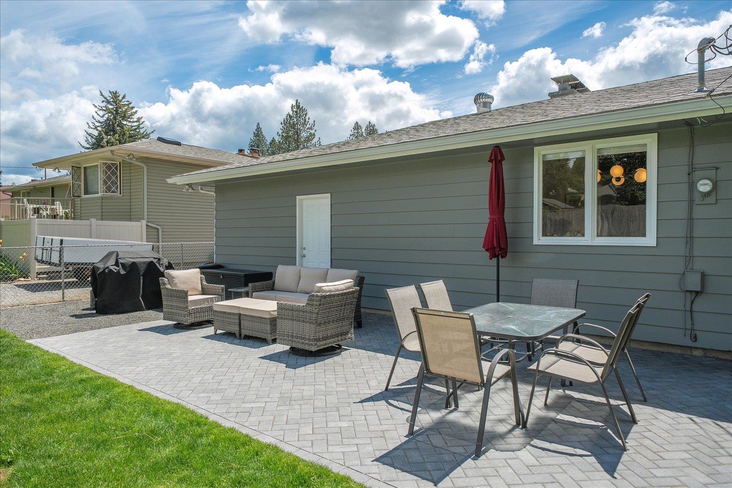 13619 E 27th Ave - Photo 27