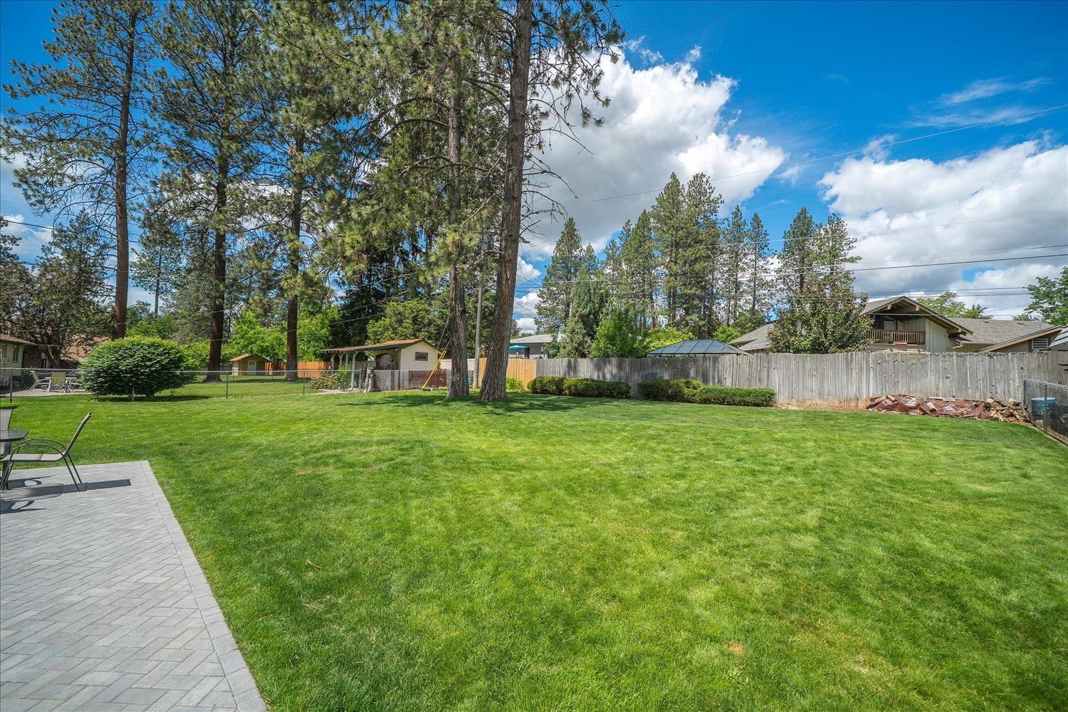 13619 E 27th Ave - Photo 33