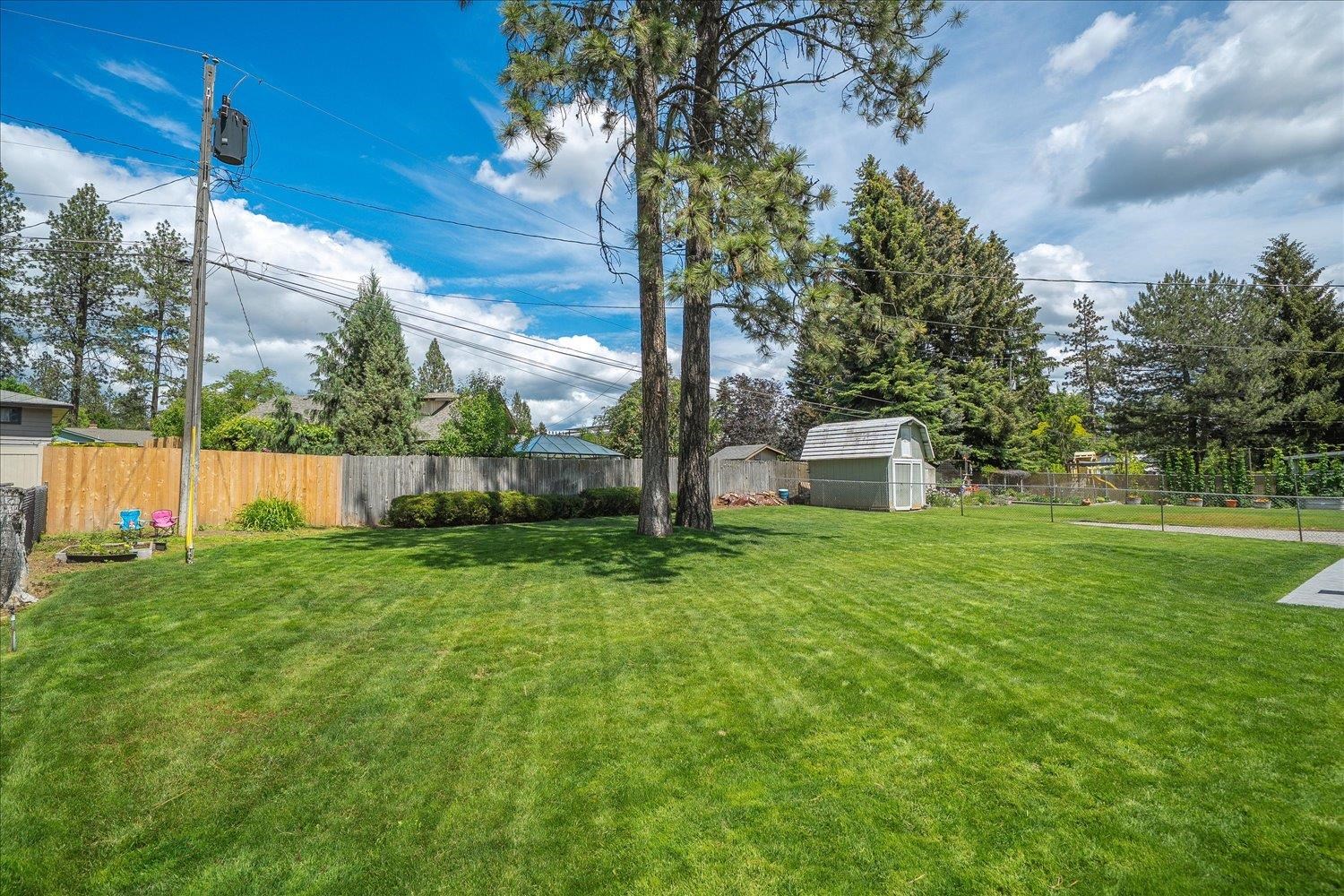 13619 E 27th Ave - Photo 35