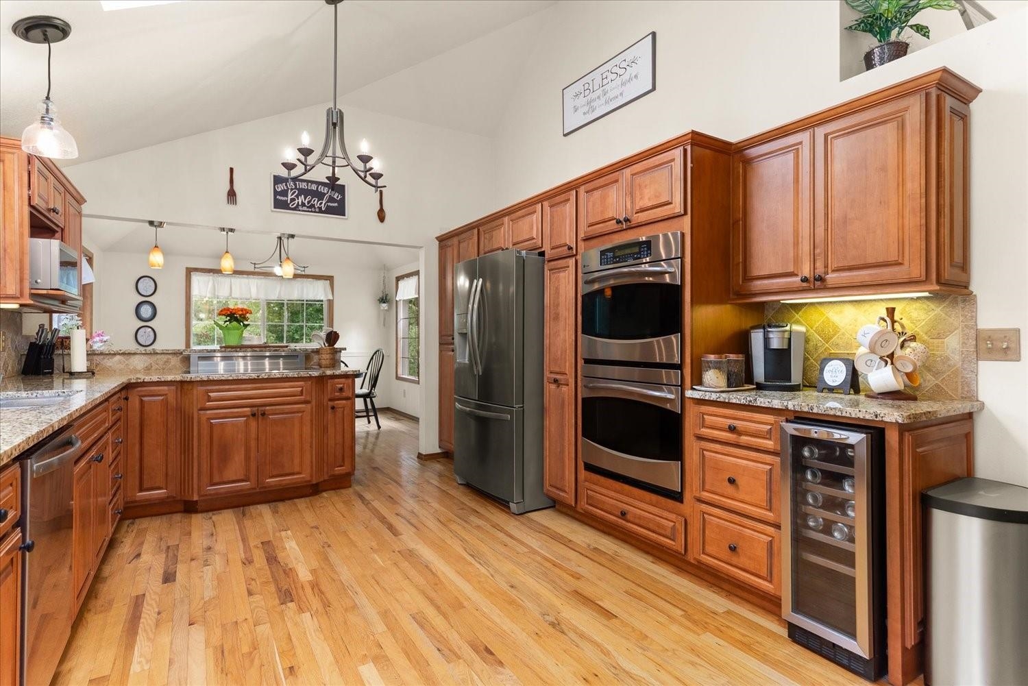 9412 N Oakland Ct - Photo 8