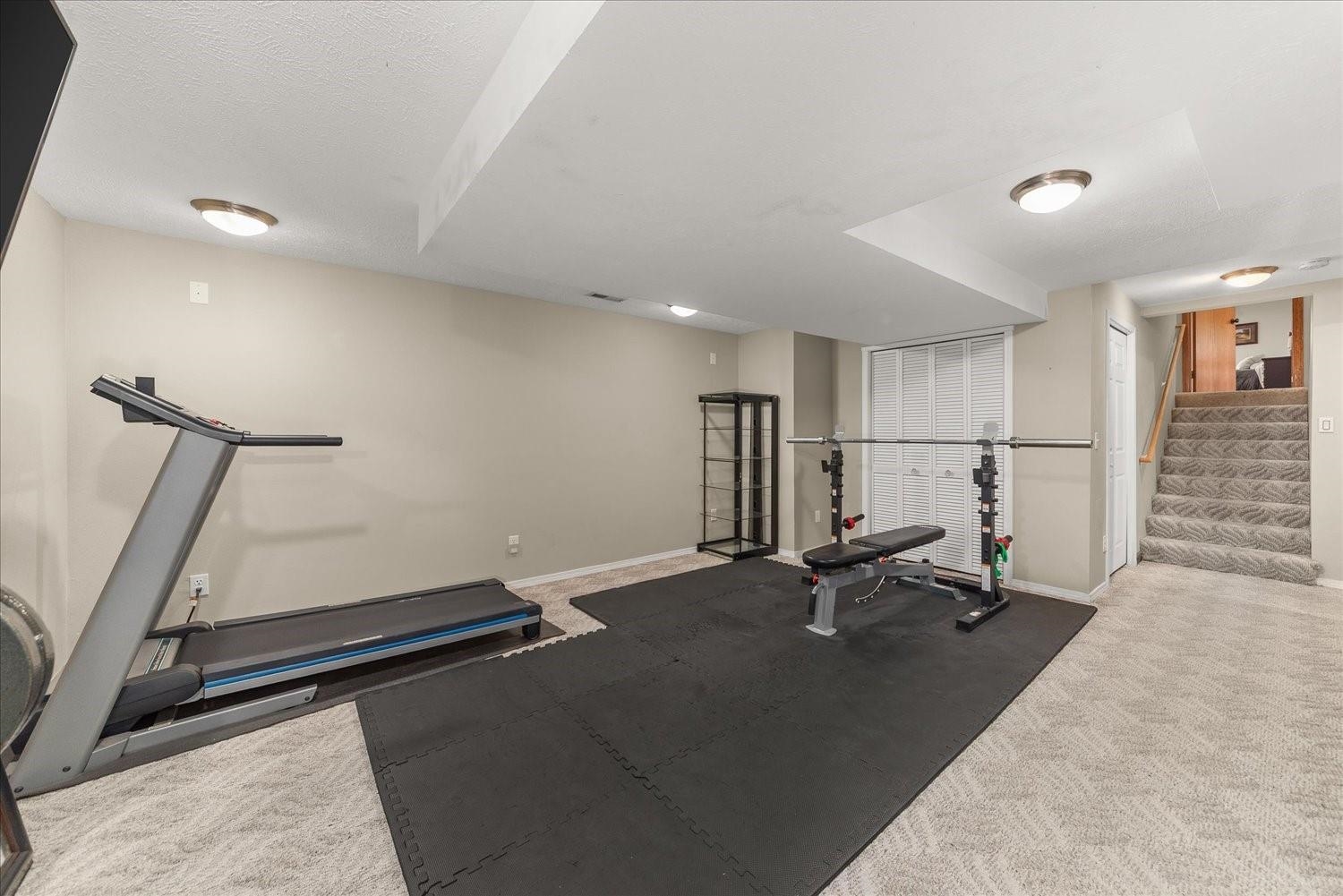 9412 N Oakland Ct - Photo 29