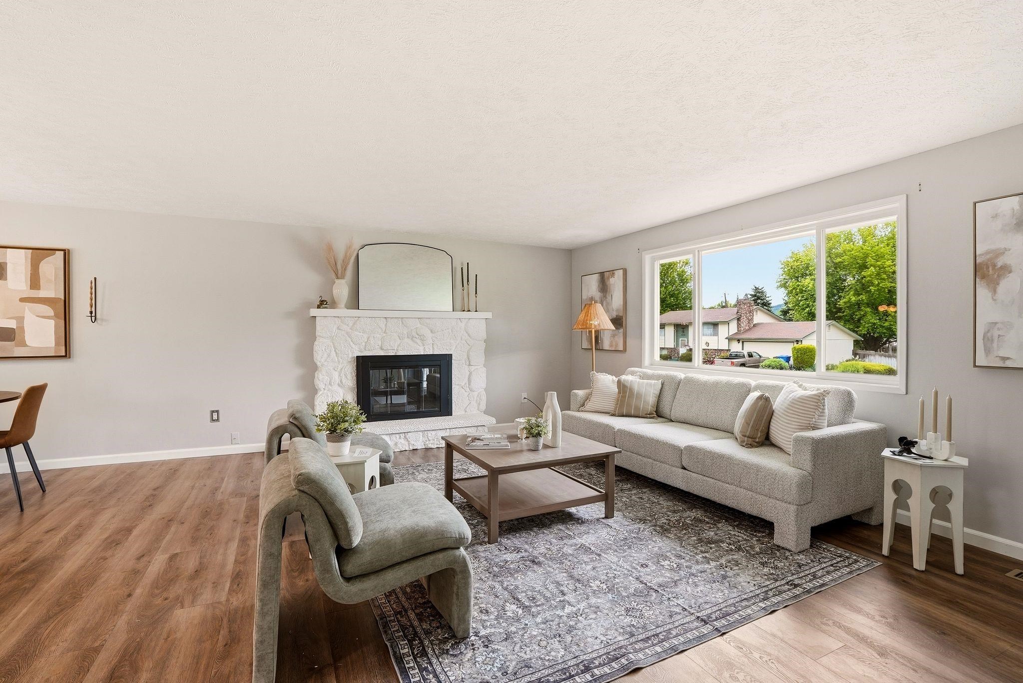 12315 E 27th Ave - Photo 4
