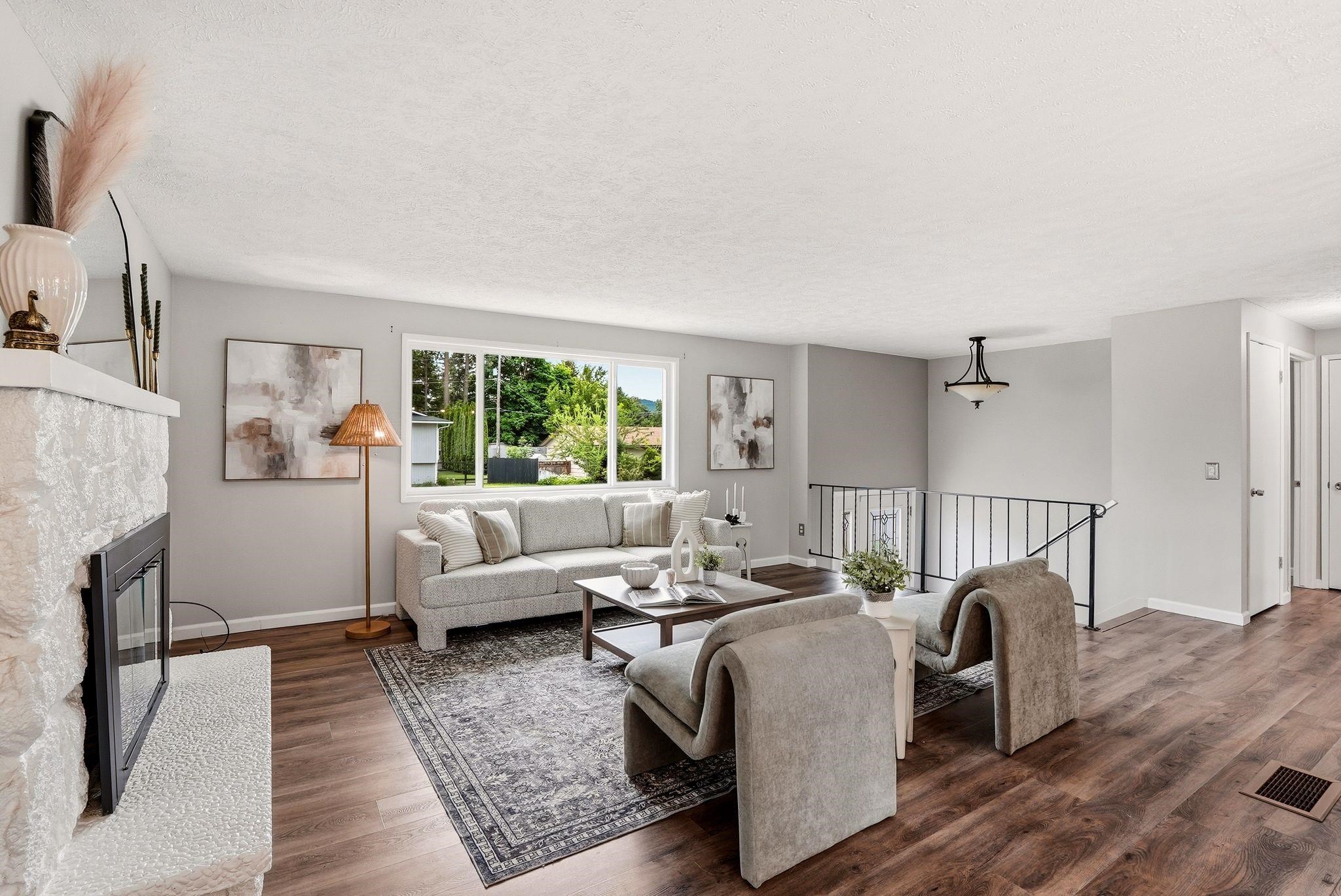 12315 E 27th Ave - Photo 5