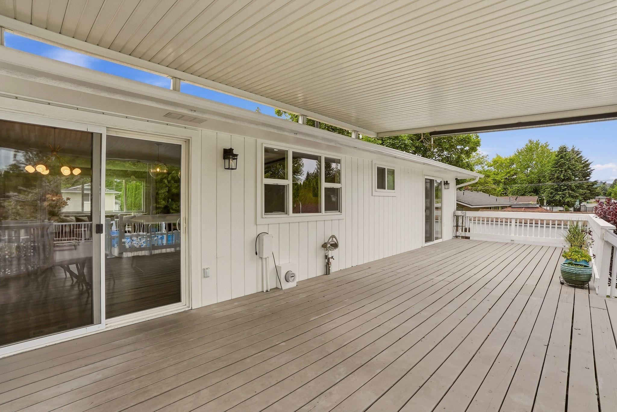 12315 E 27th Ave - Photo 32