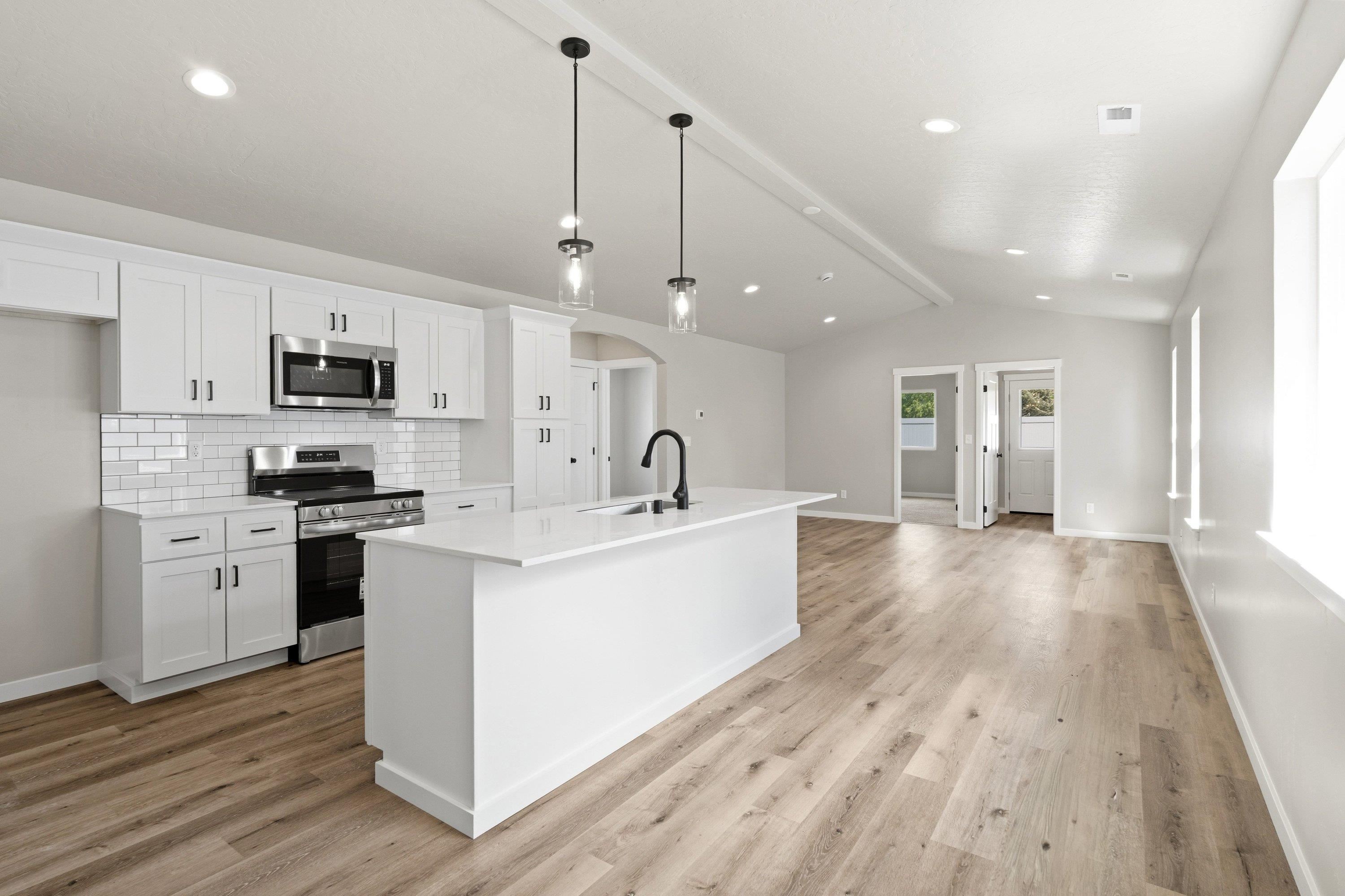 1009 S Century Rd - Photo 6