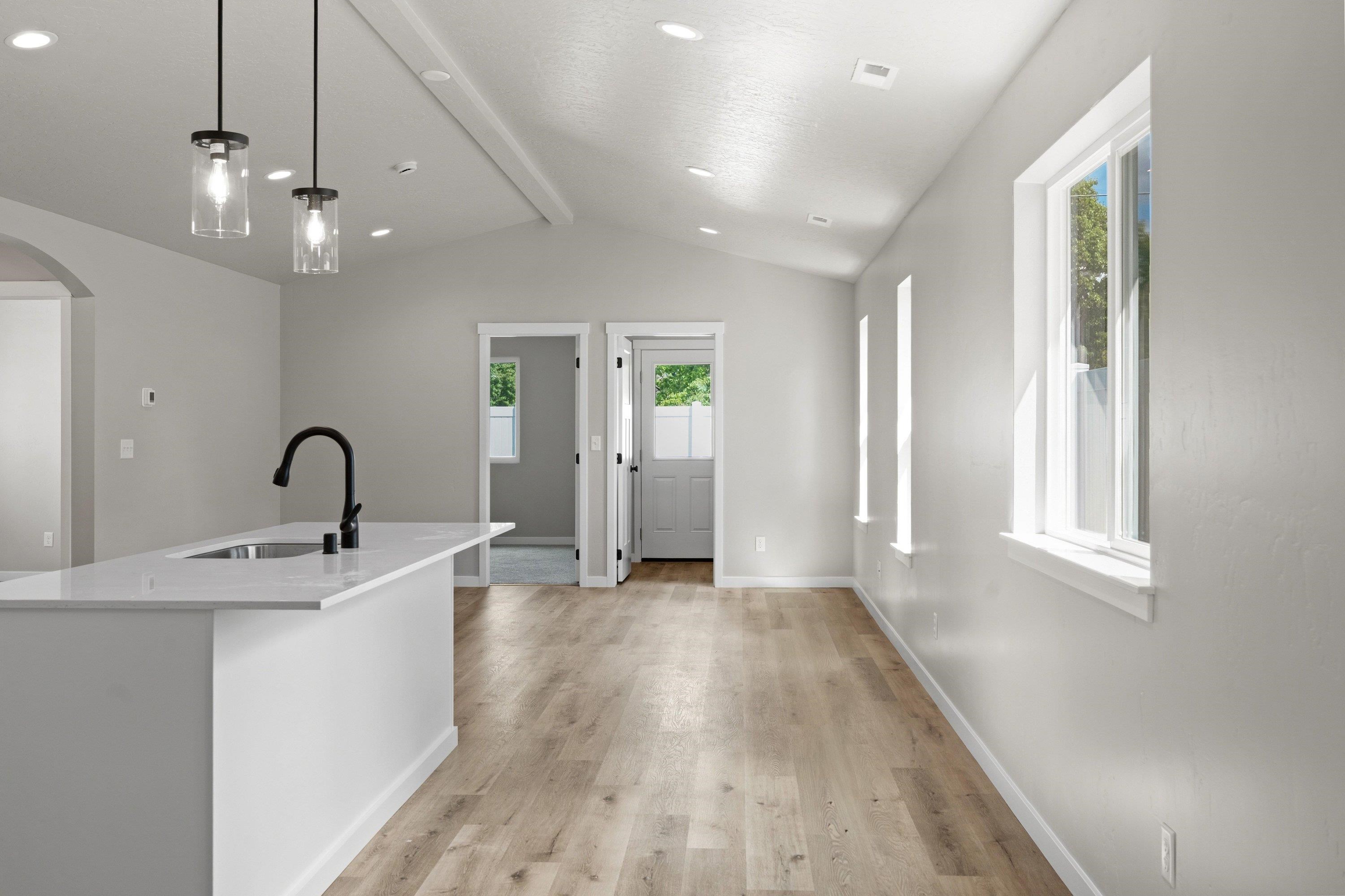 1009 S Century Rd - Photo 7