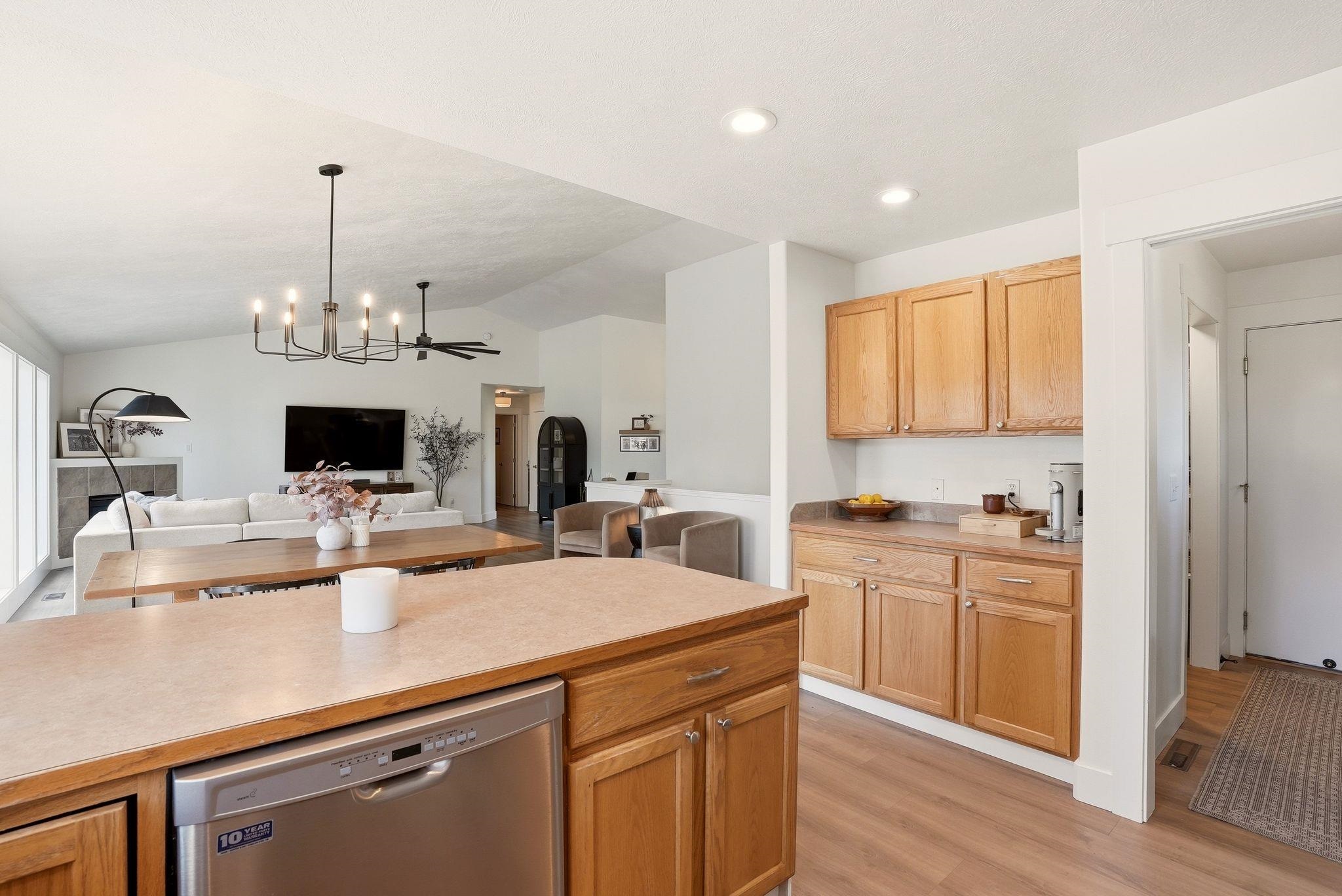 6236 Pearson Dr - Photo 18
