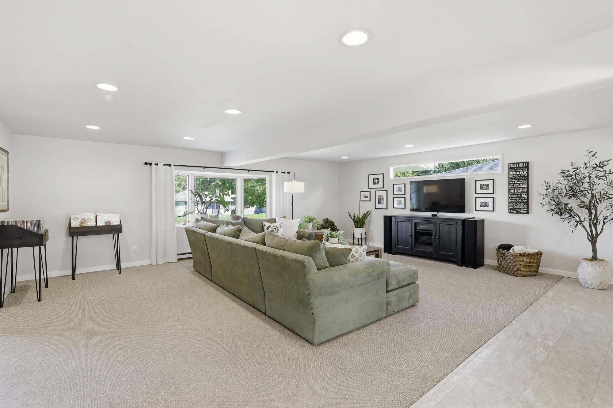 3906 S Lee St - Photo 14