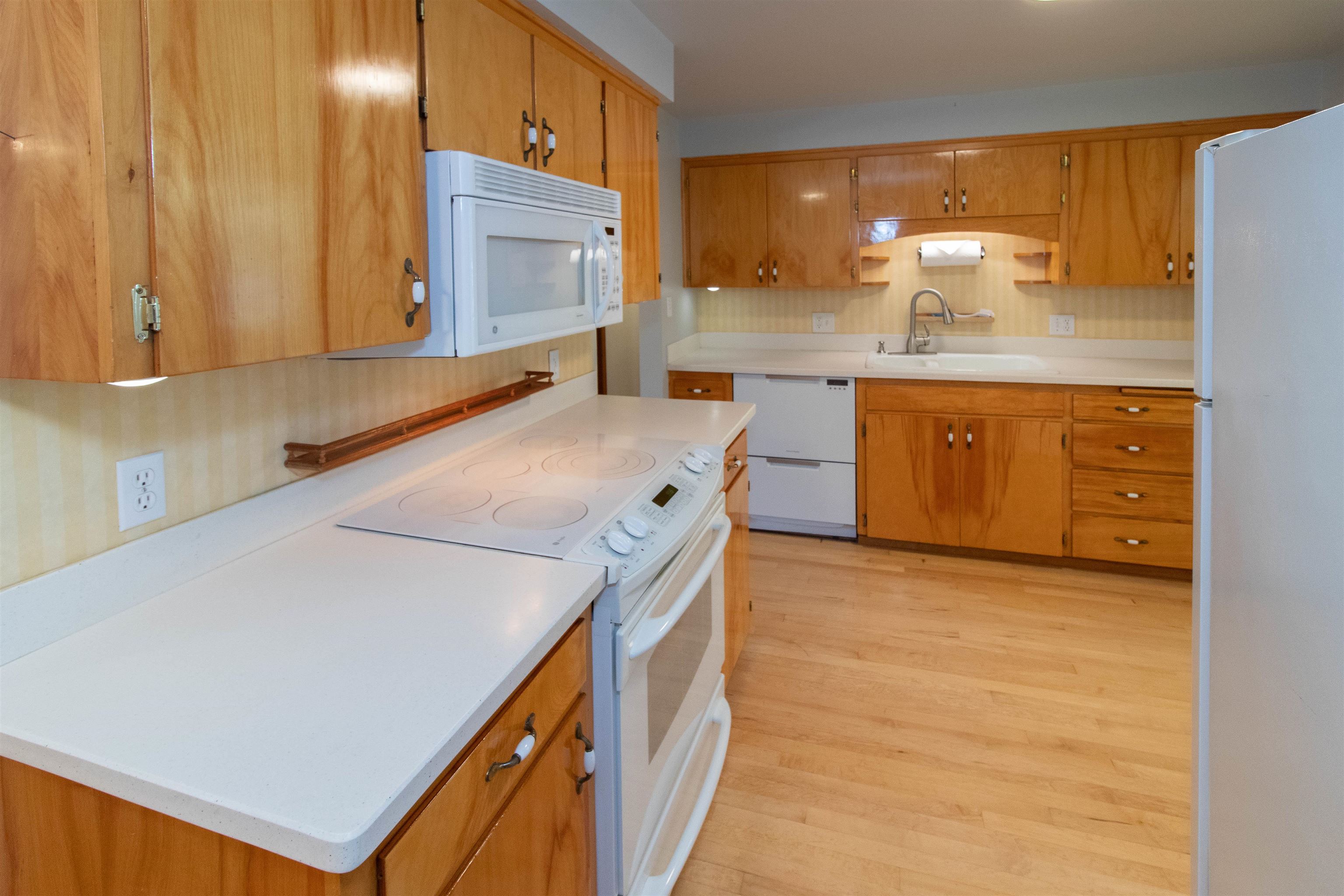 17704 N Hilltop Rd - Photo 6