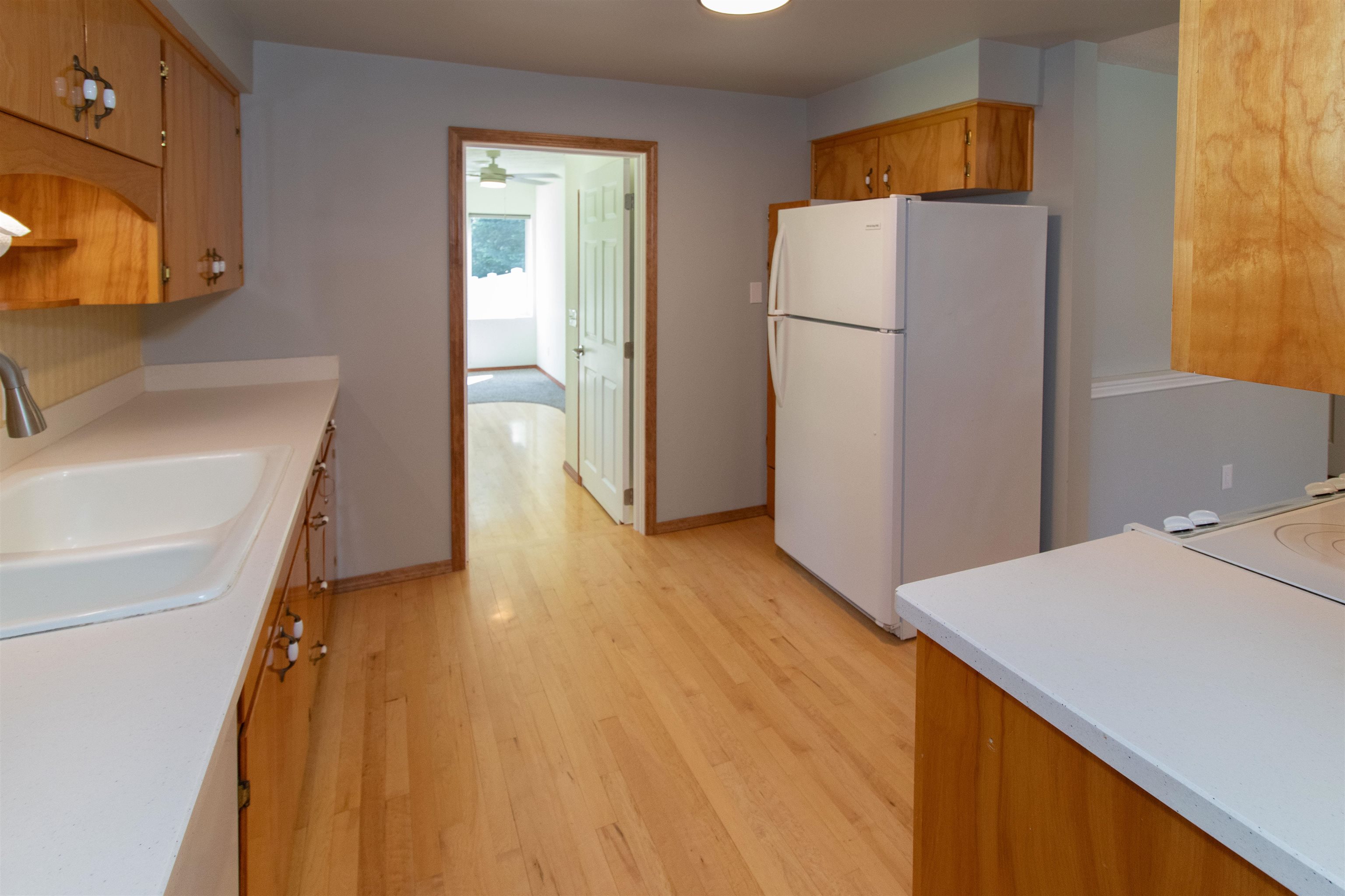17704 N Hilltop Rd - Photo 7