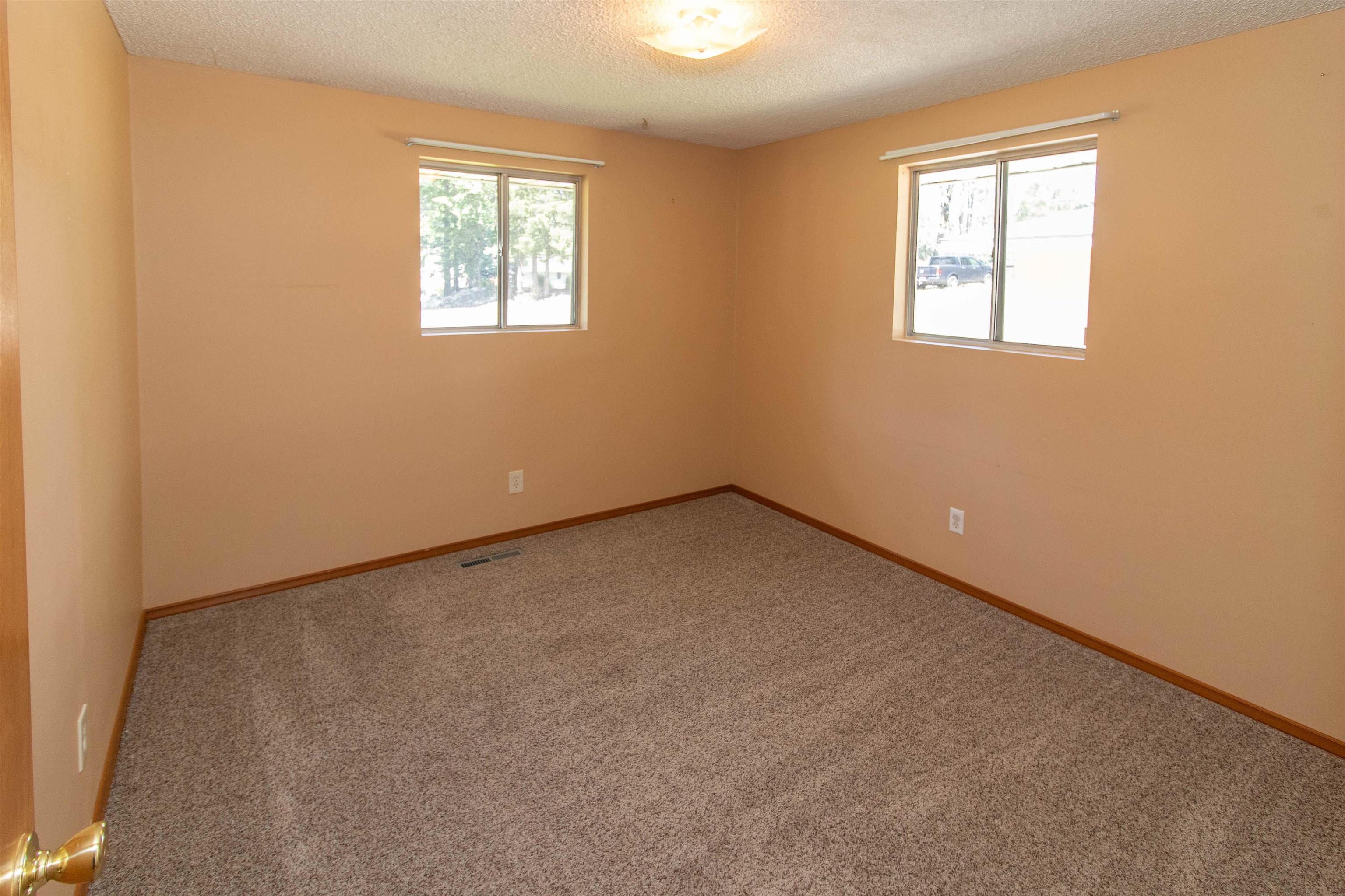 17704 N Hilltop Rd - Photo 13
