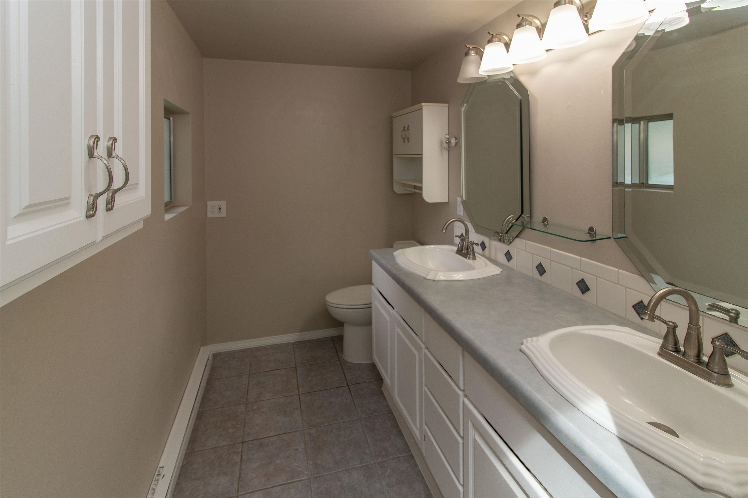 17704 N Hilltop Rd - Photo 32